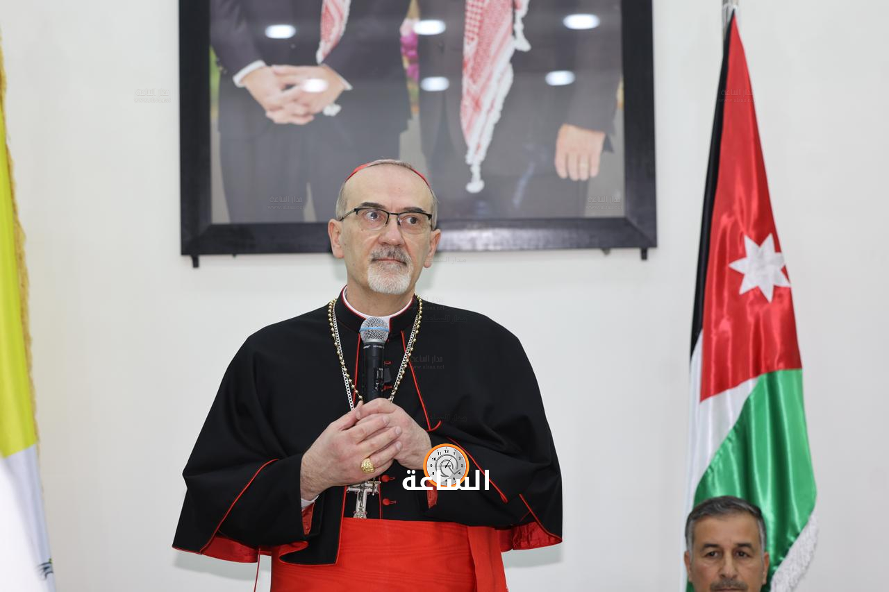 Madar Al-Saa Images 0.32413018142987426