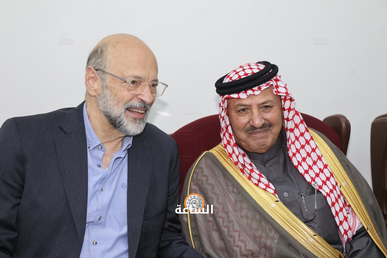 Madar Al-Saa Images 0.3235304306166066