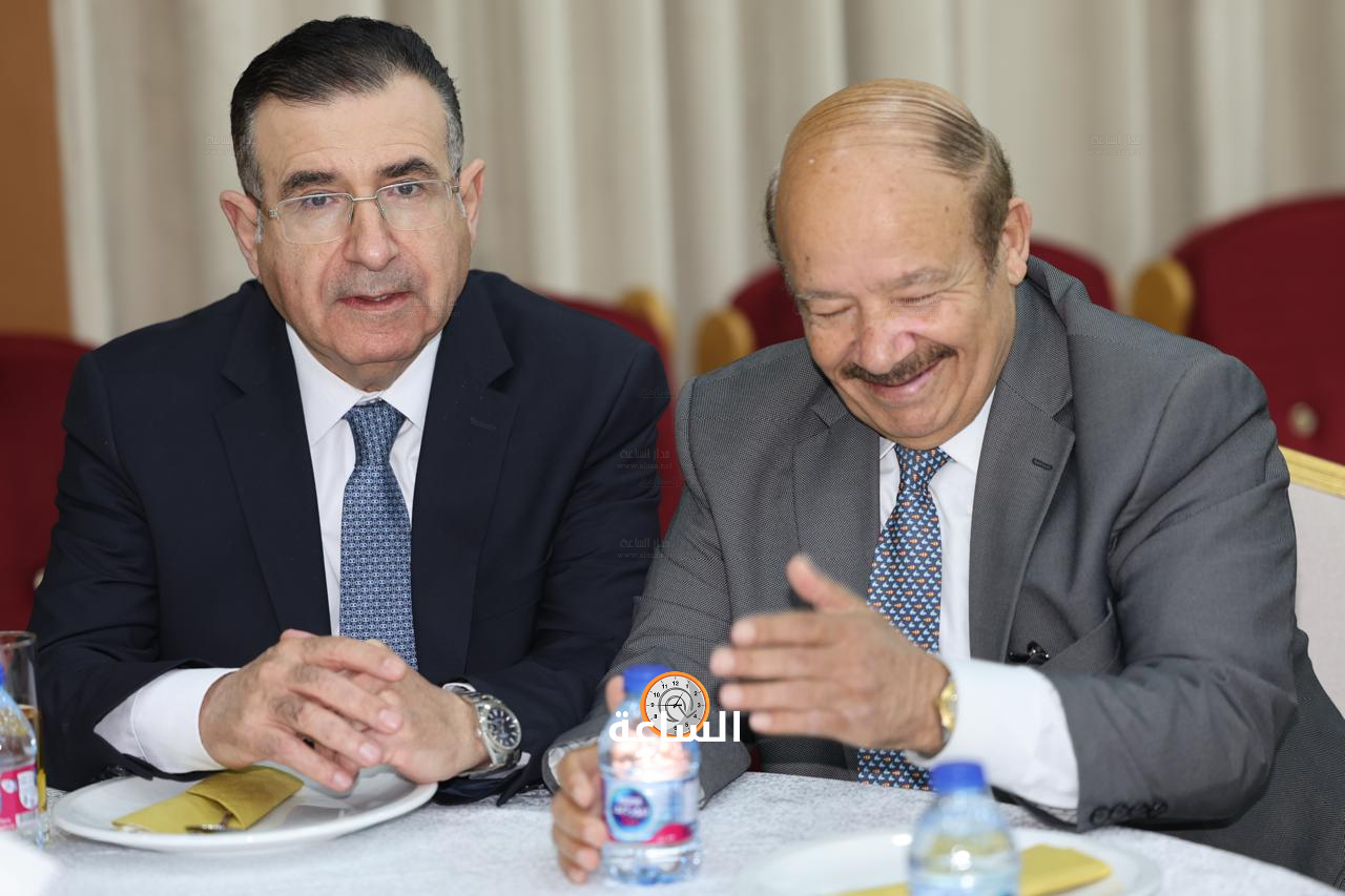 Madar Al-Saa Images 0.3900921776496642