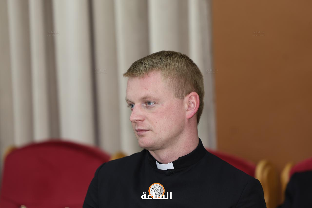 Madar Al-Saa Images 0.050786192003568265