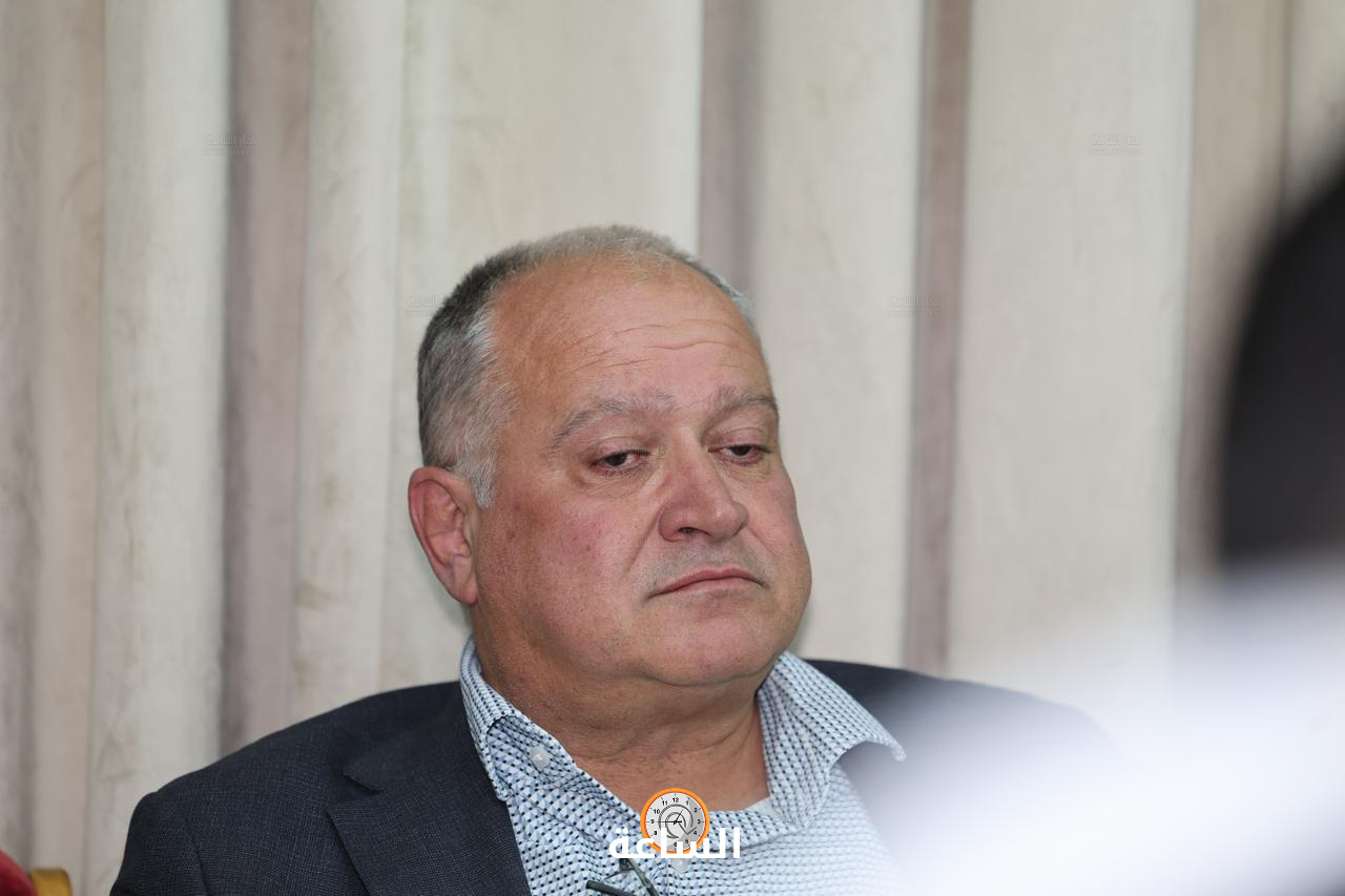 Madar Al-Saa Images 0.5477081361934111