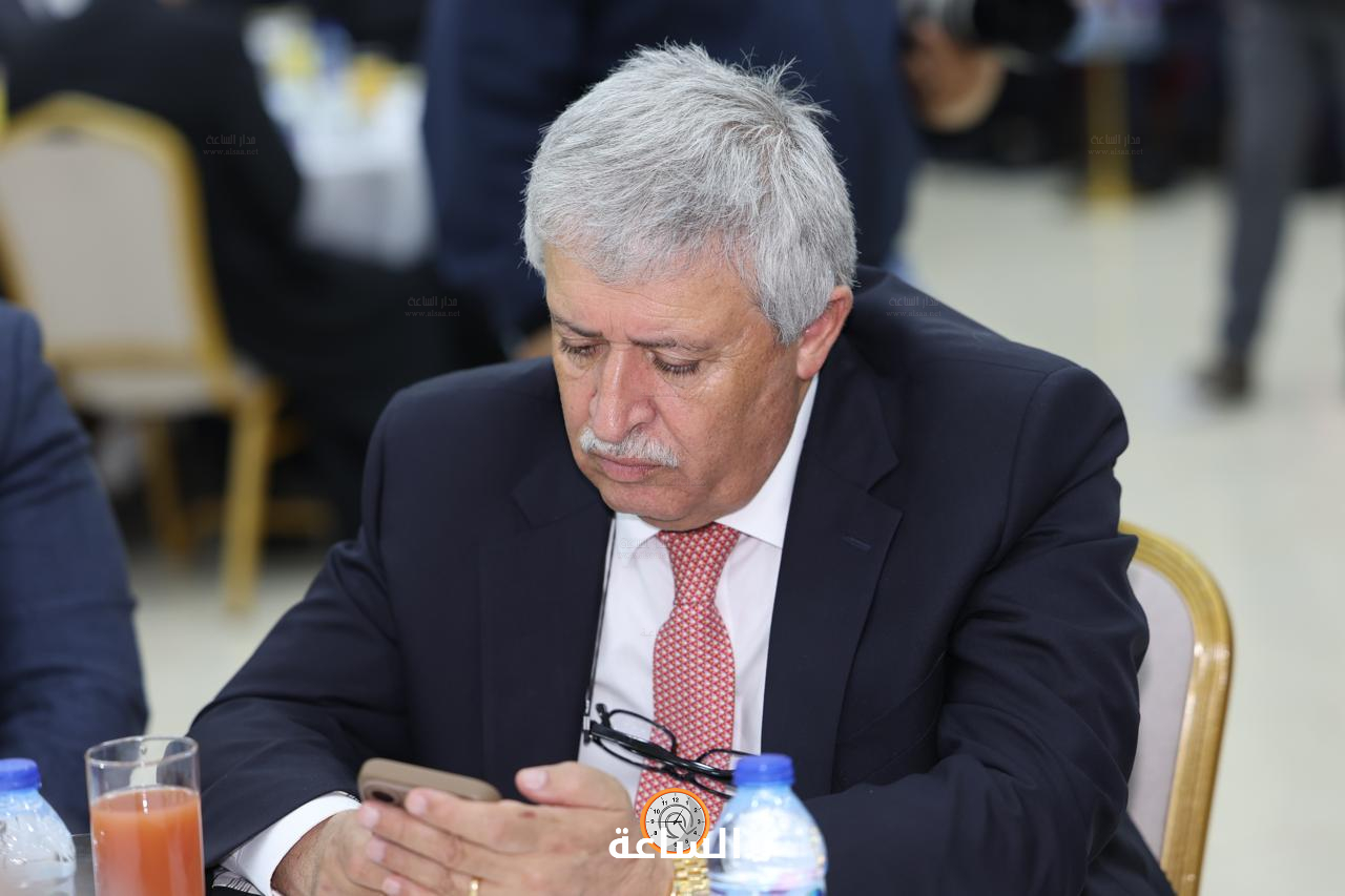 Madar Al-Saa Images 0.3451629602627334