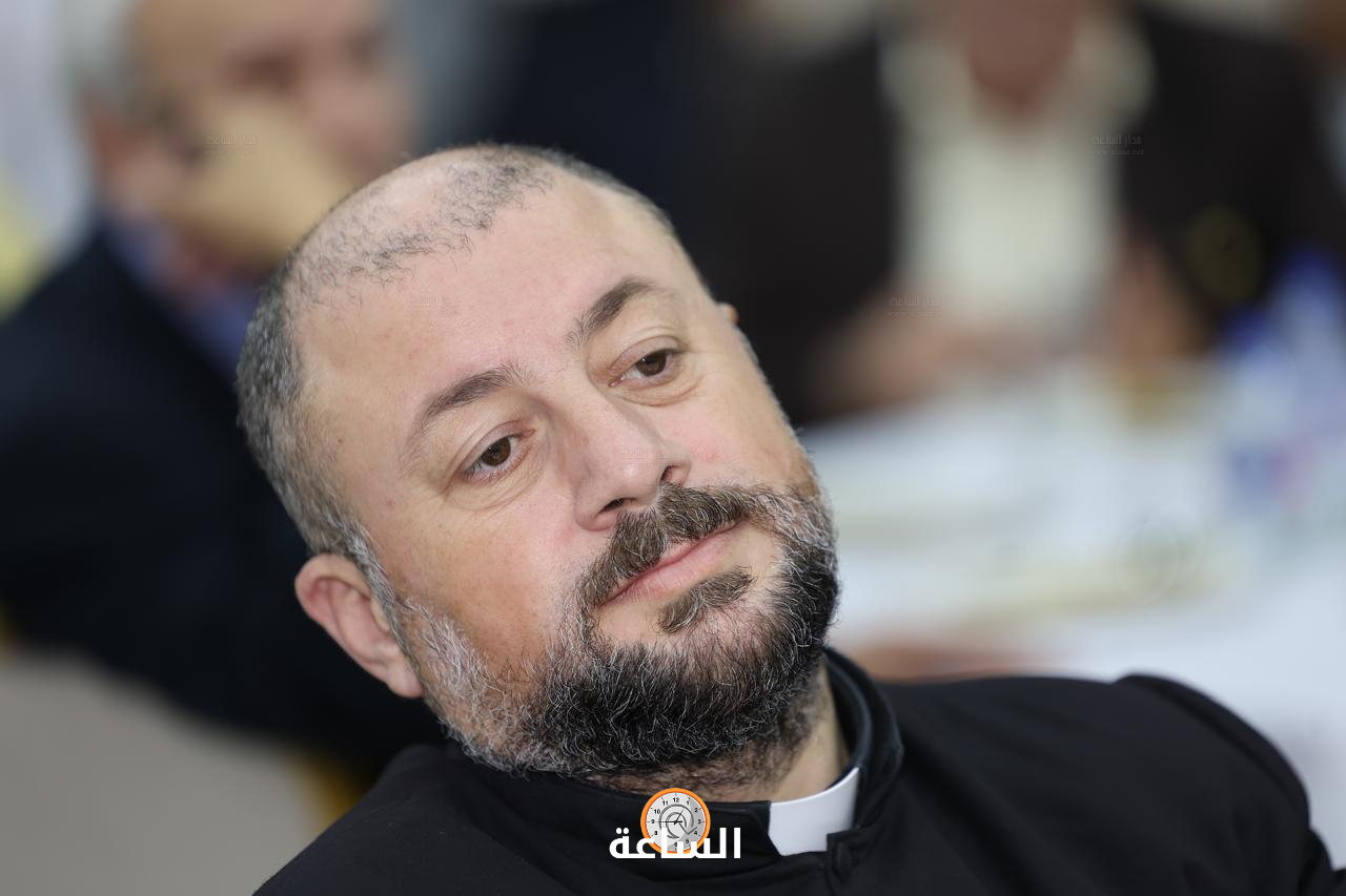 Madar Al-Saa Images 0.09730613365082763