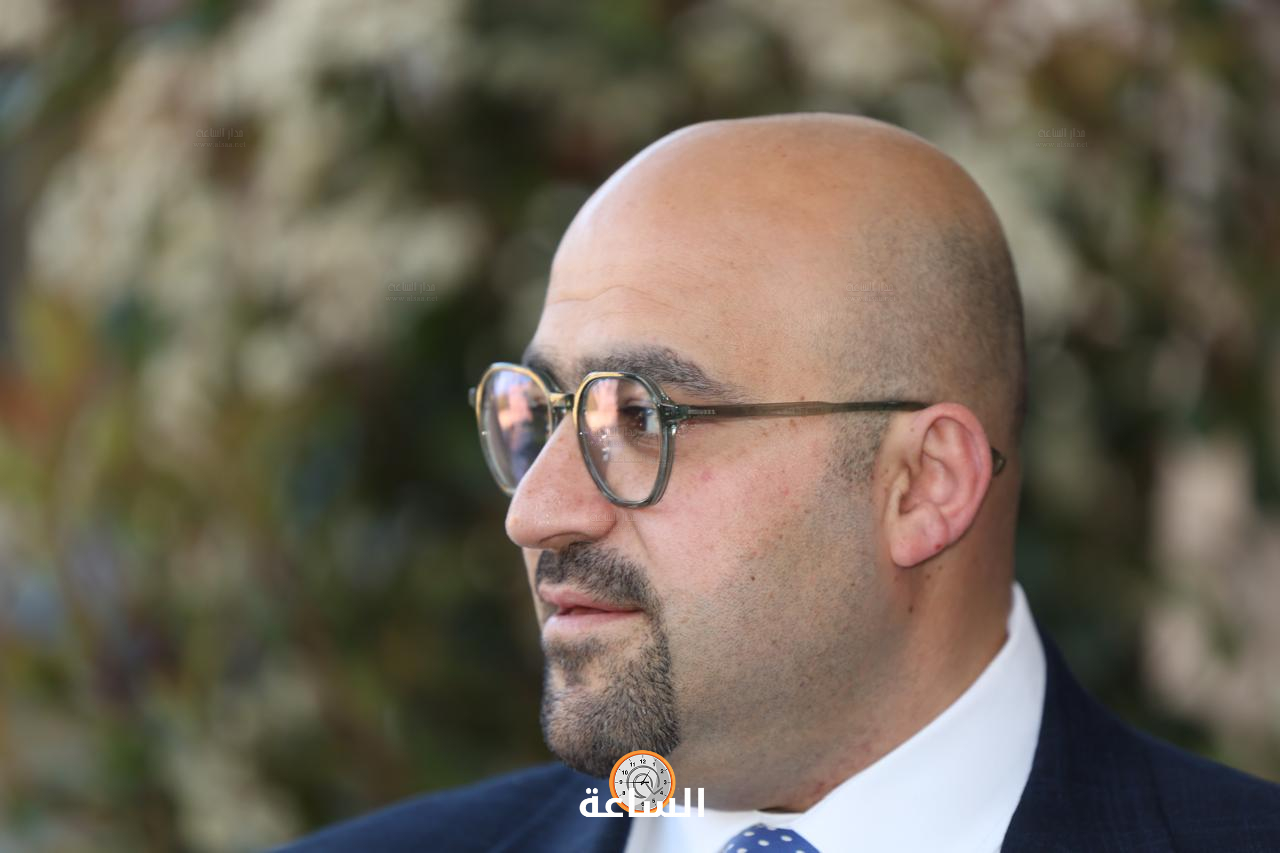 Madar Al-Saa Images 0.9211984229850178