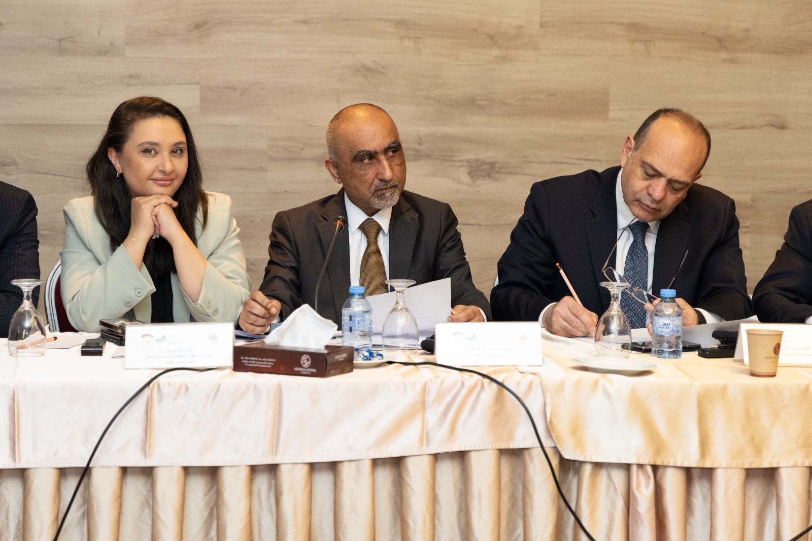 Madar Al-Saa Images 0.18890394011354983