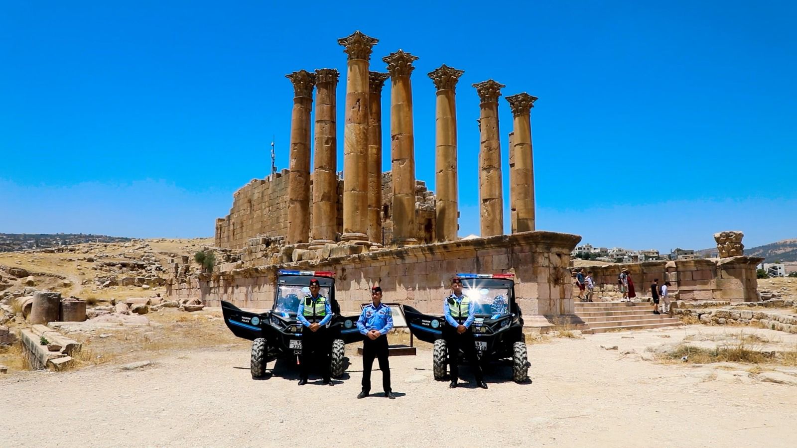 Madar Al-Saa Images 0.8370074735543409