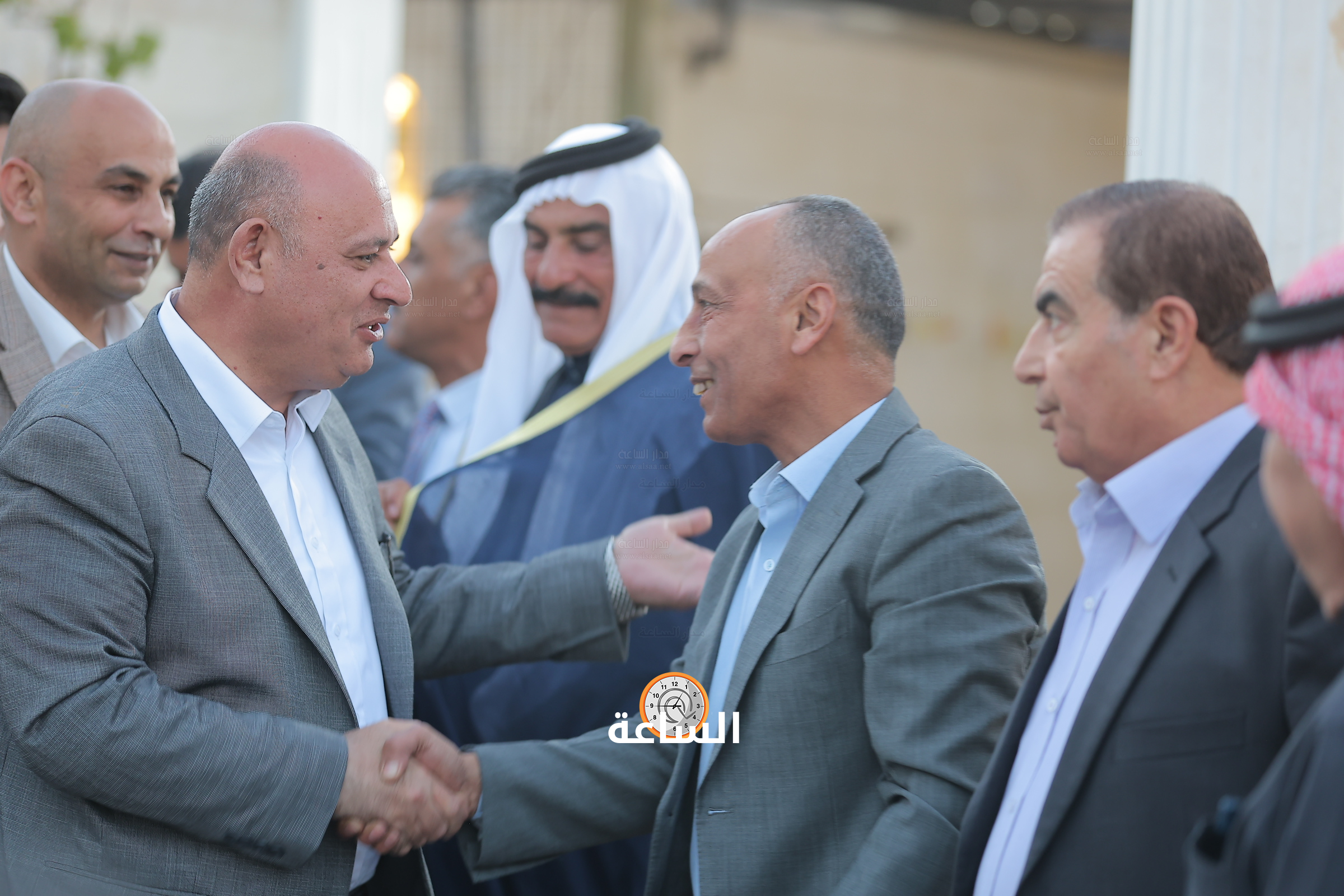 Madar Al-Saa Images 0.1741578686615819