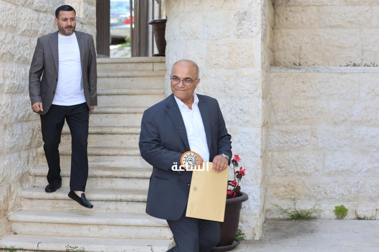 

طارق المومني

