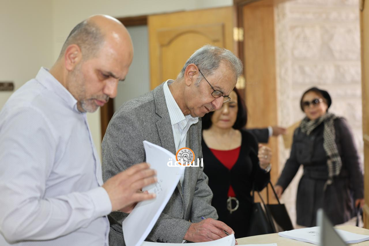 Madar Al-Saa Images 0.028102361289976452