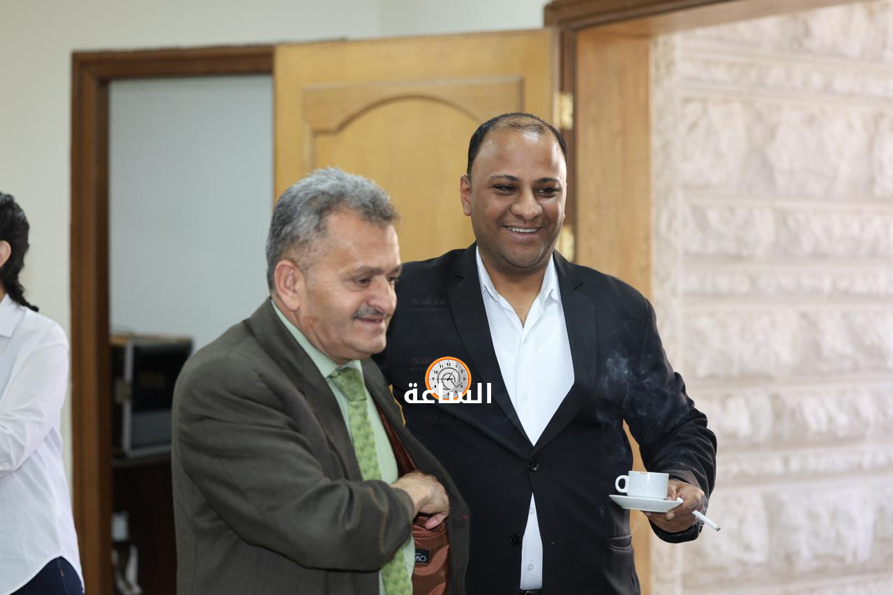 Madar Al-Saa Images 0.23226155792782555