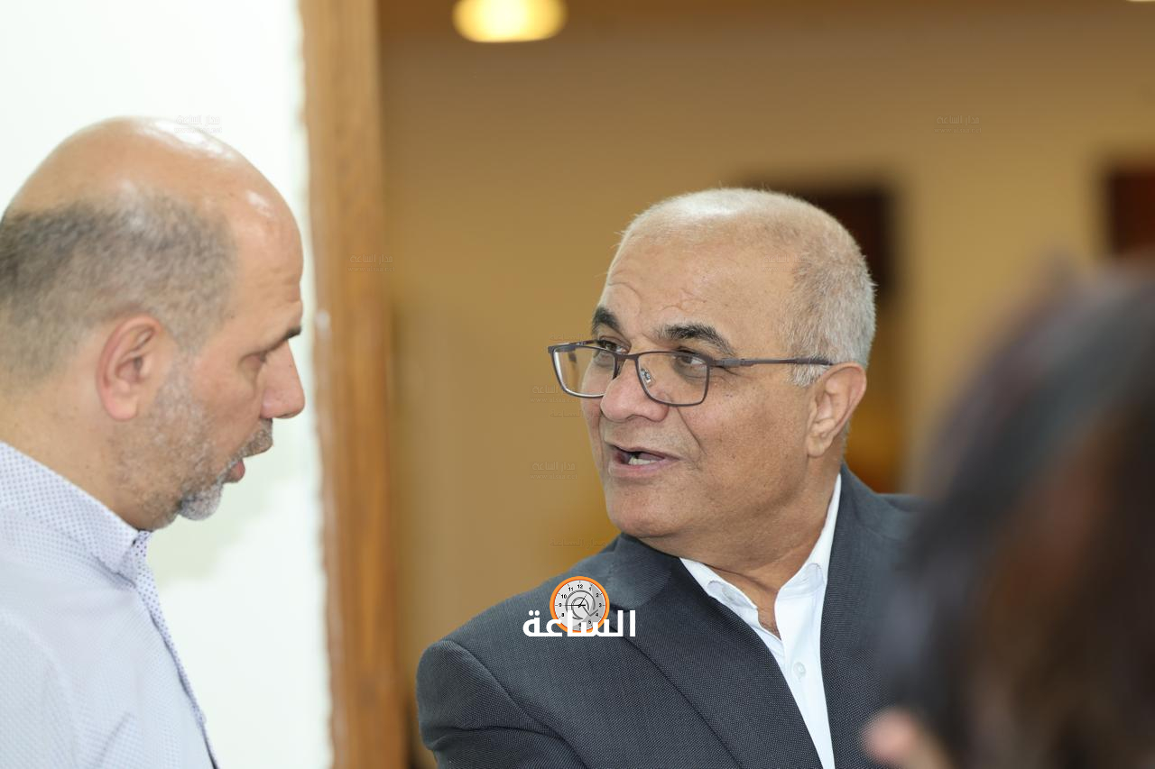 Madar Al-Saa Images 0.1755885806130697