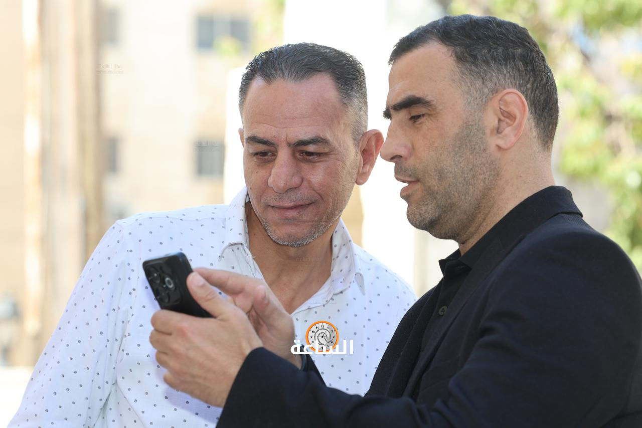 Madar Al-Saa Images 0.2981463464788213