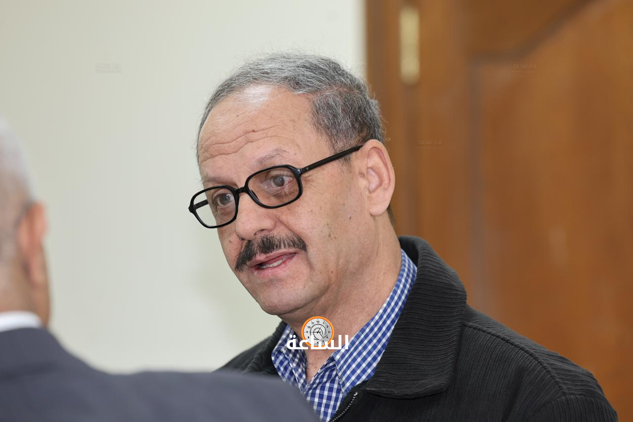 Madar Al-Saa Images 0.036909501496837804