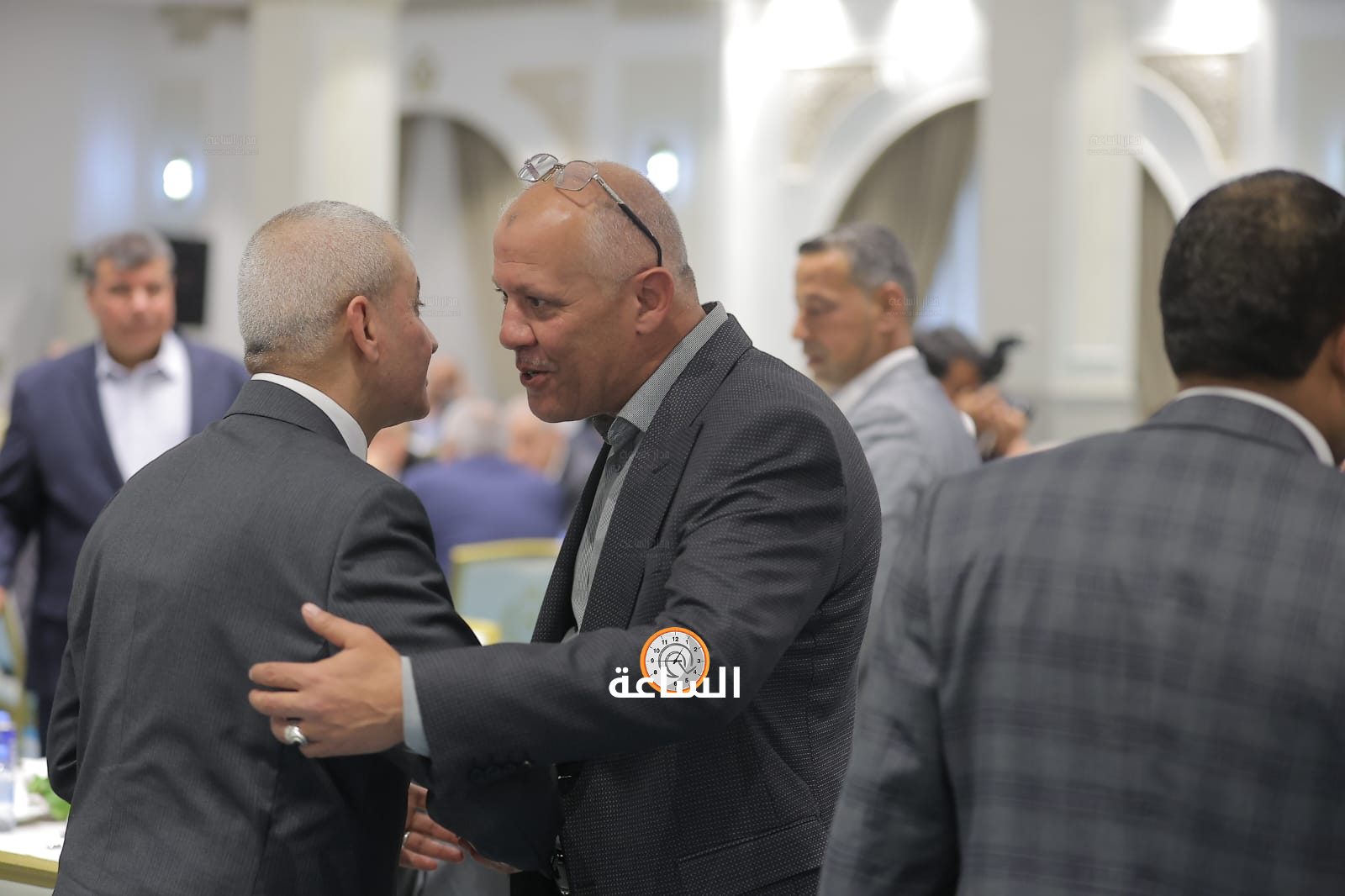 Madar Al-Saa Images 0.7565842155873161