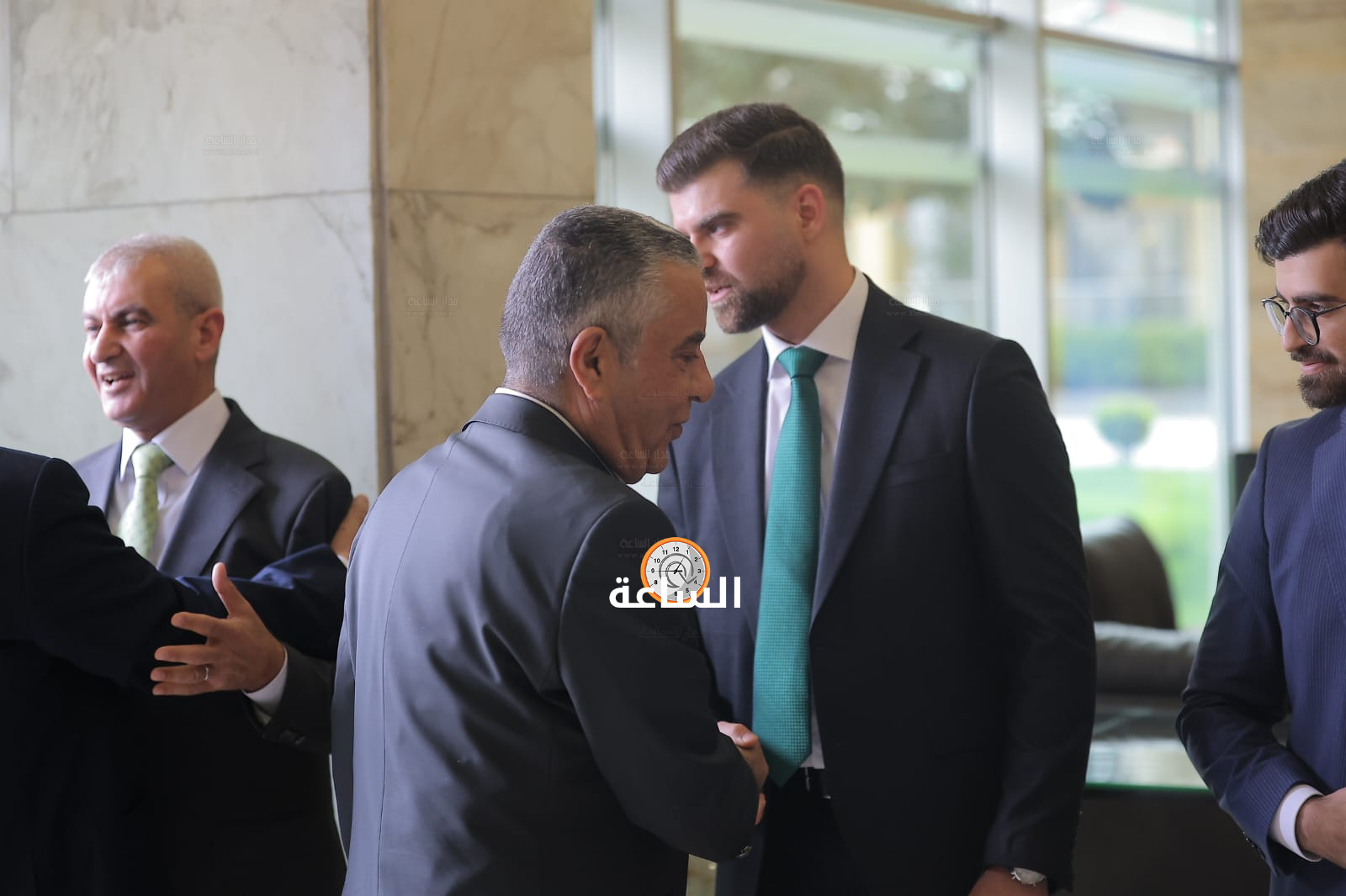 Madar Al-Saa Images 0.8075929971836061