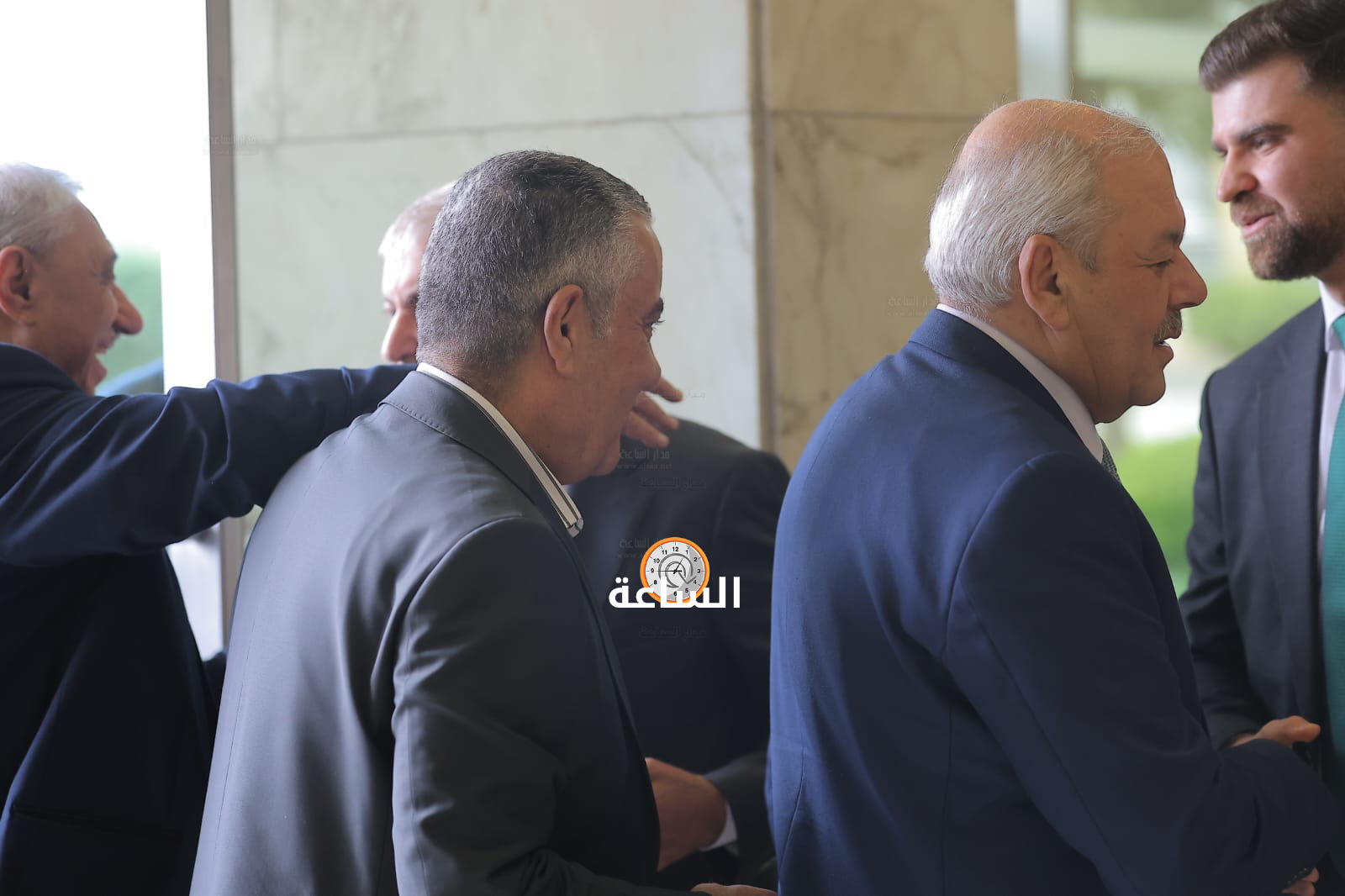 Madar Al-Saa Images 0.39591223127454567