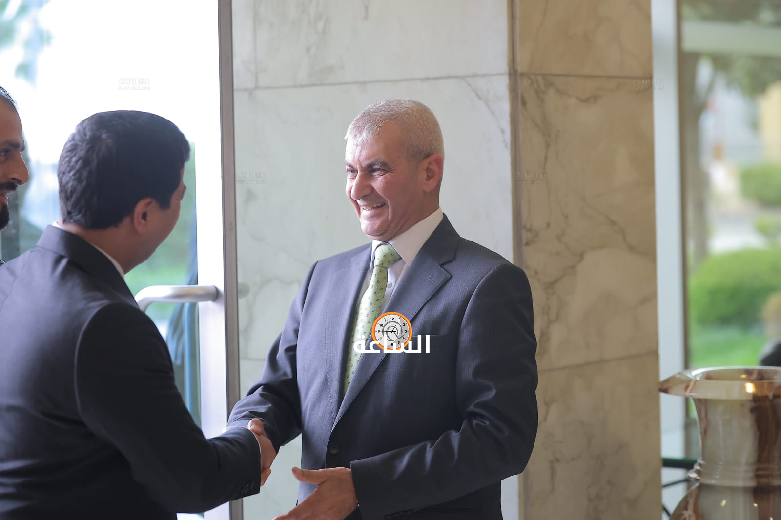 Madar Al-Saa Images 0.35317475945145393