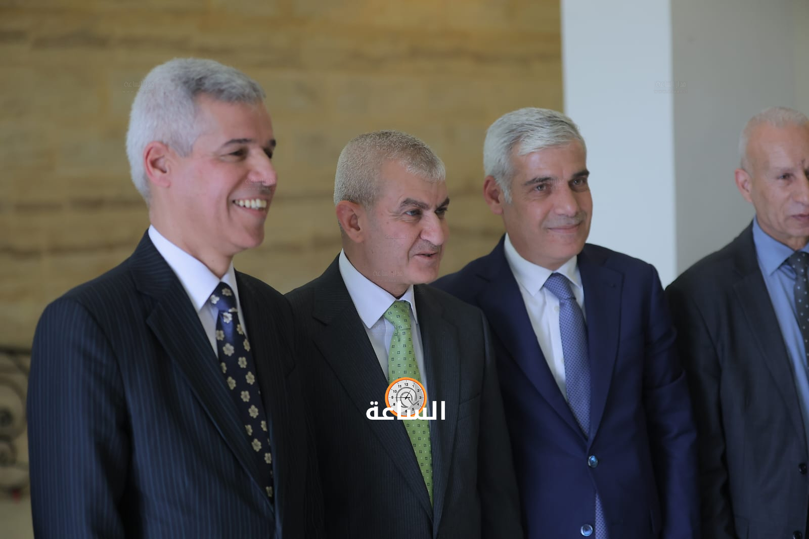 Madar Al-Saa Images 0.6227584650338704