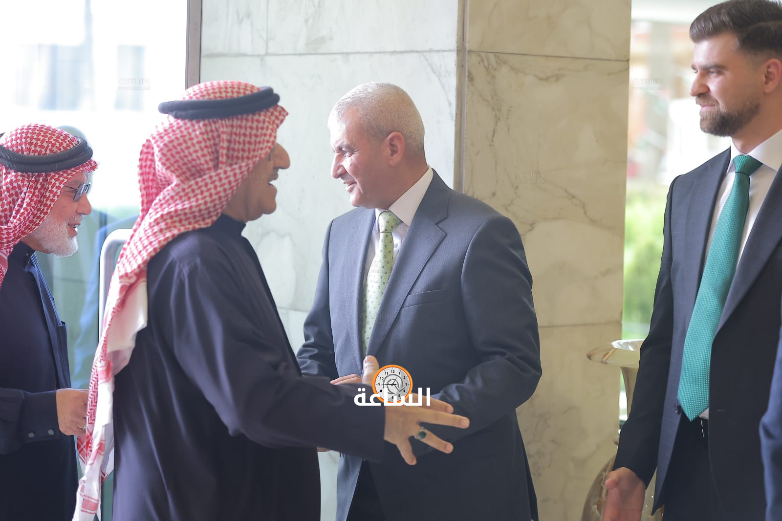 Madar Al-Saa Images 0.35841721203036025