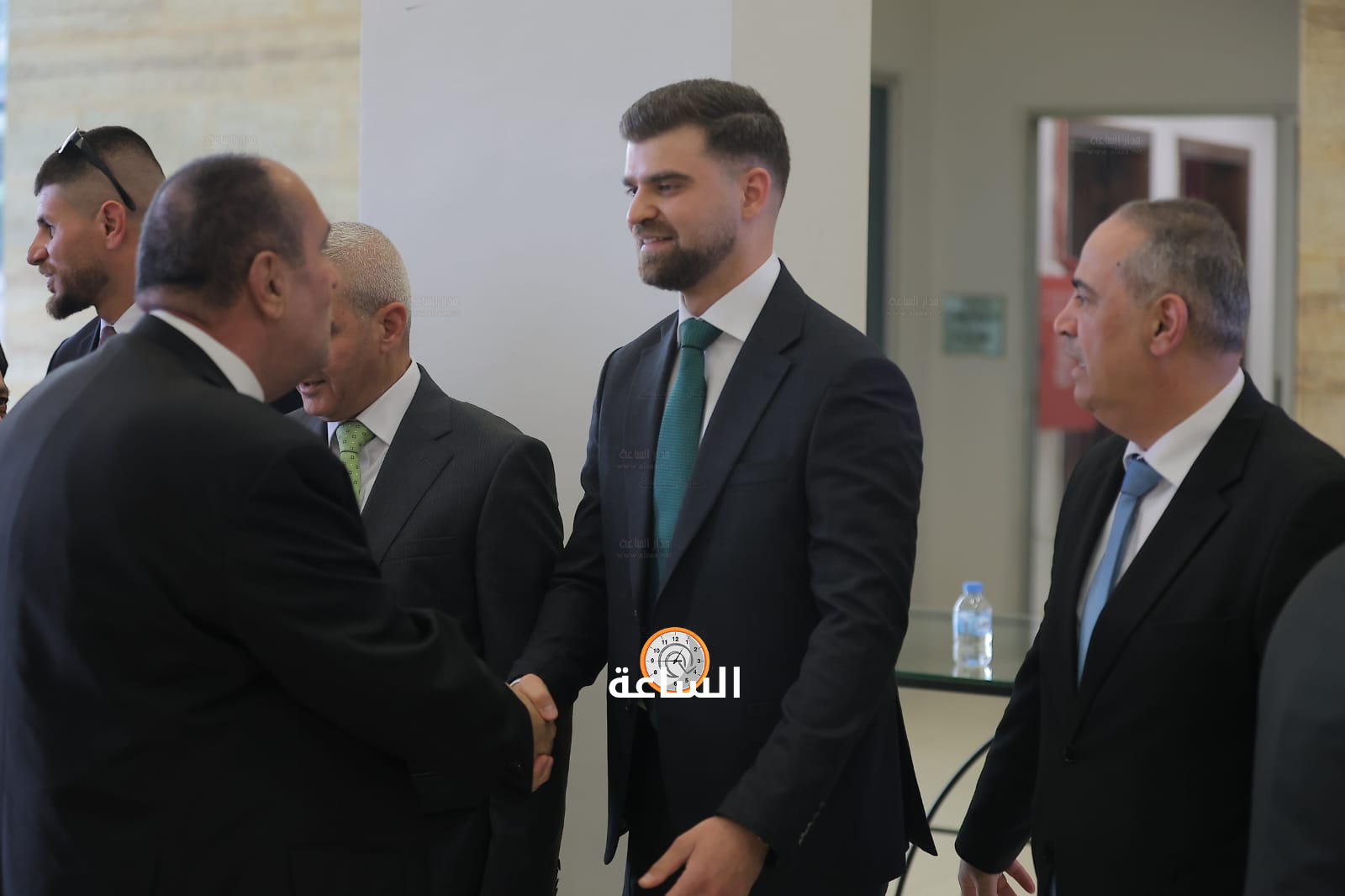 Madar Al-Saa Images 0.613787494217861