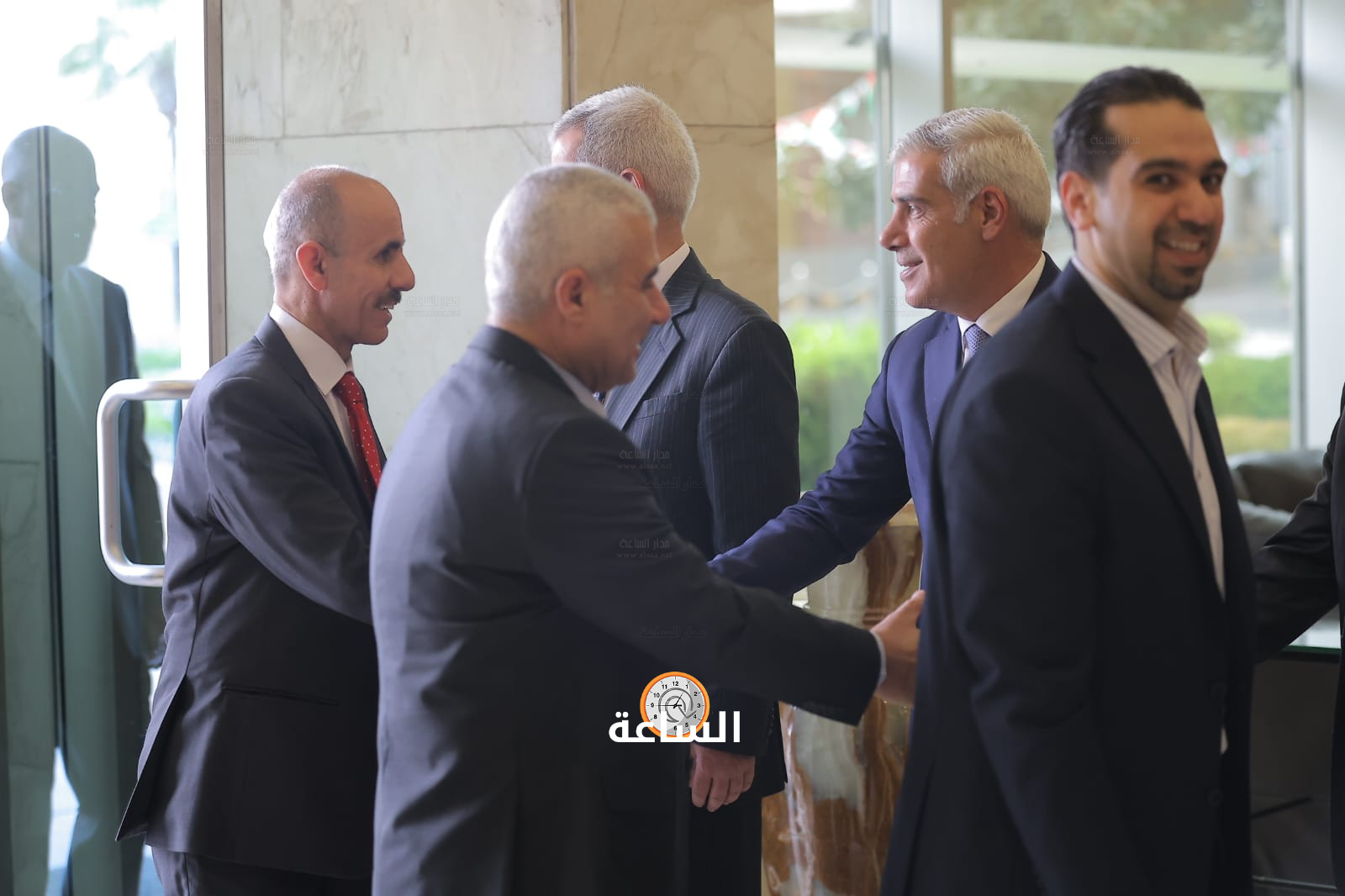 Madar Al-Saa Images 0.43764827504137005