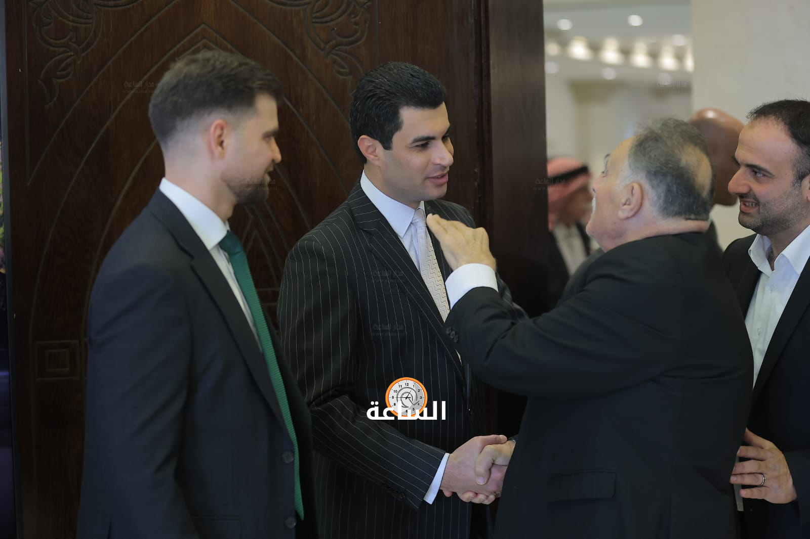 Madar Al-Saa Images 0.8779145723167191