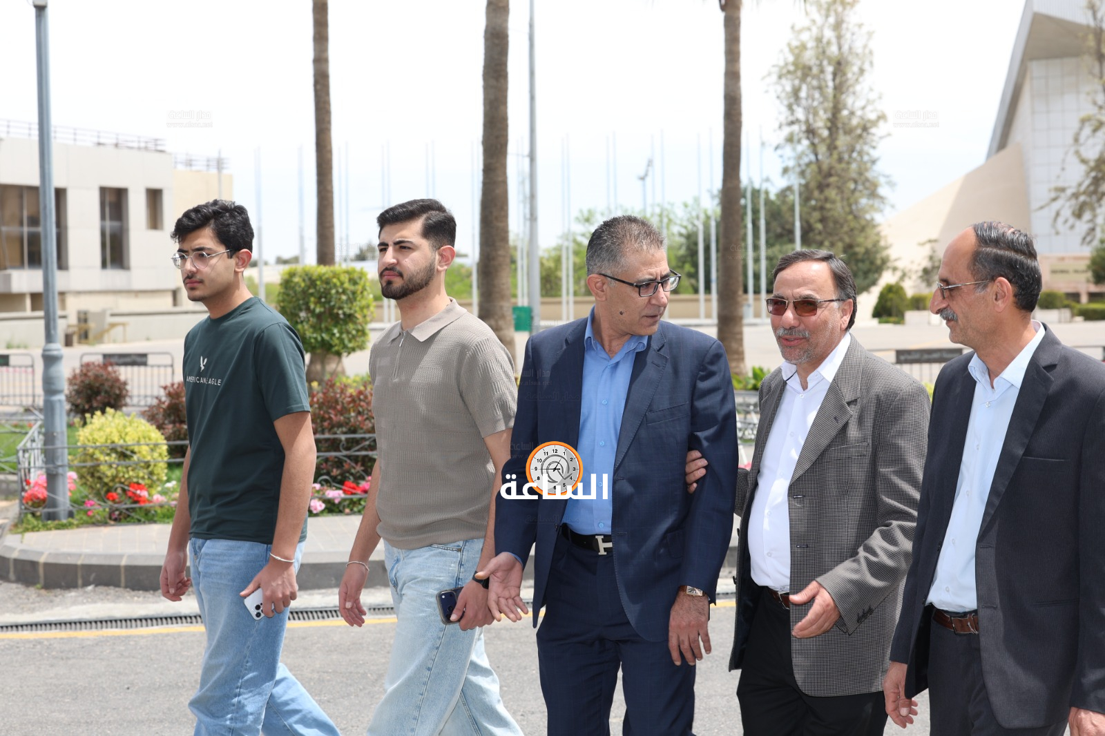 Madar Al-Saa Images 0.8363052559075175