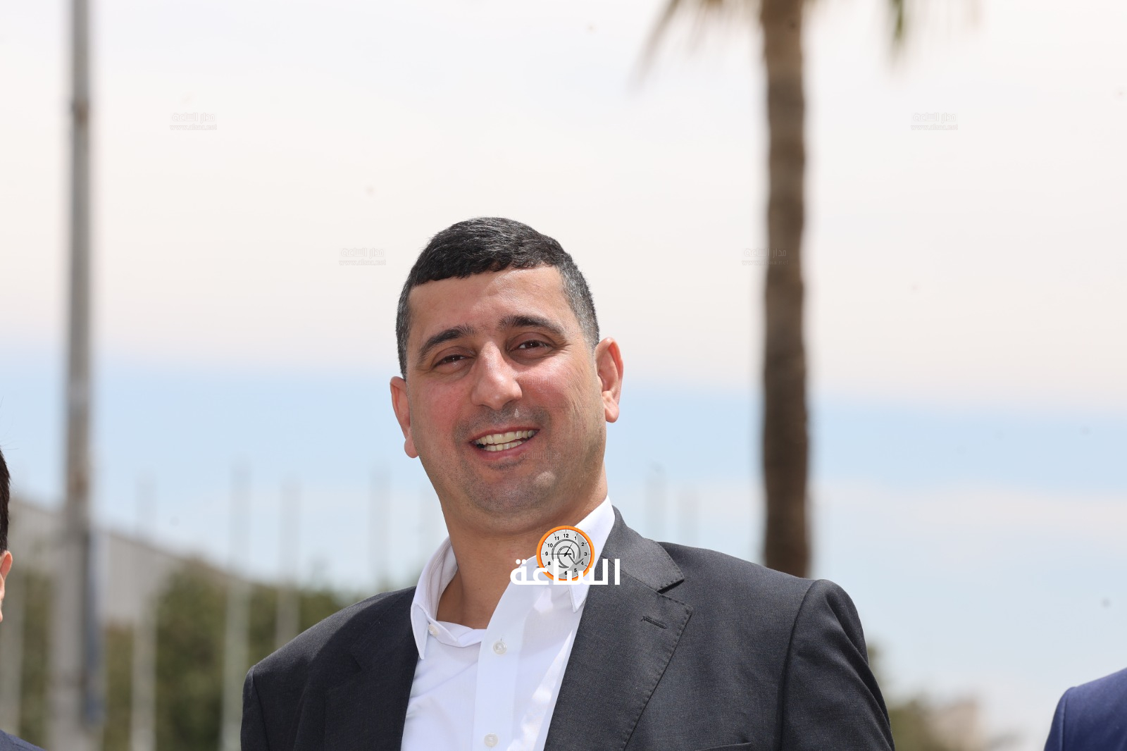 Madar Al-Saa Images 0.7160288865022637