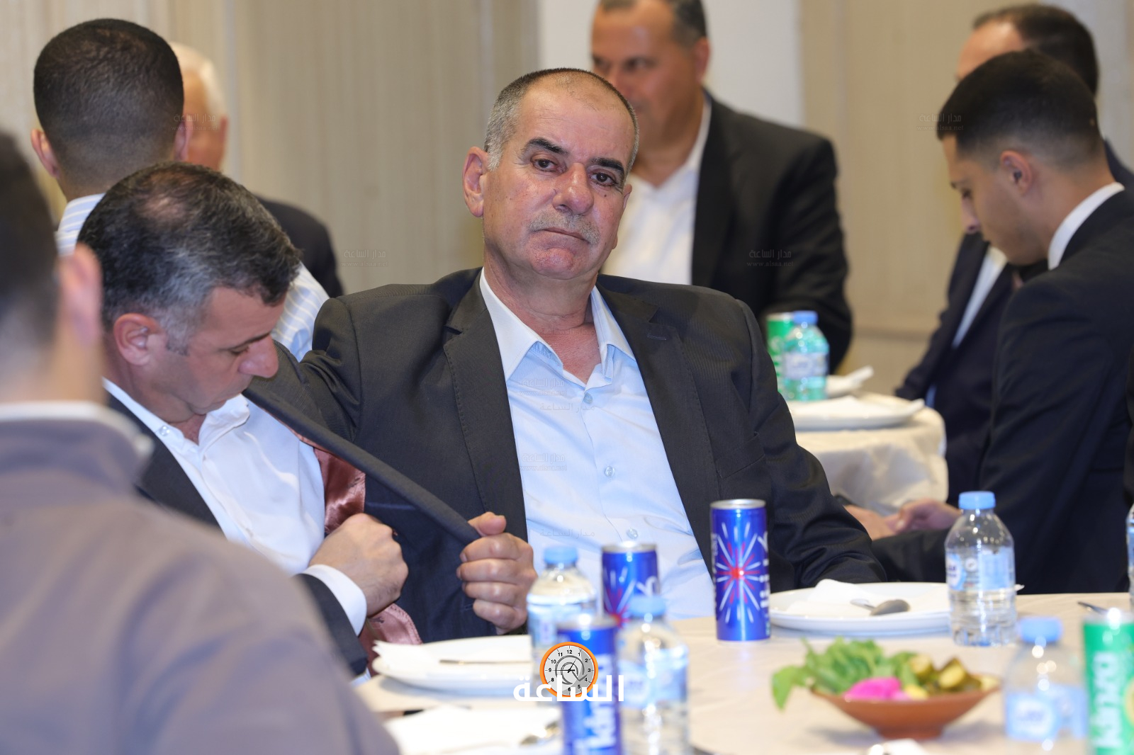 Madar Al-Saa Images 0.4130948698848894