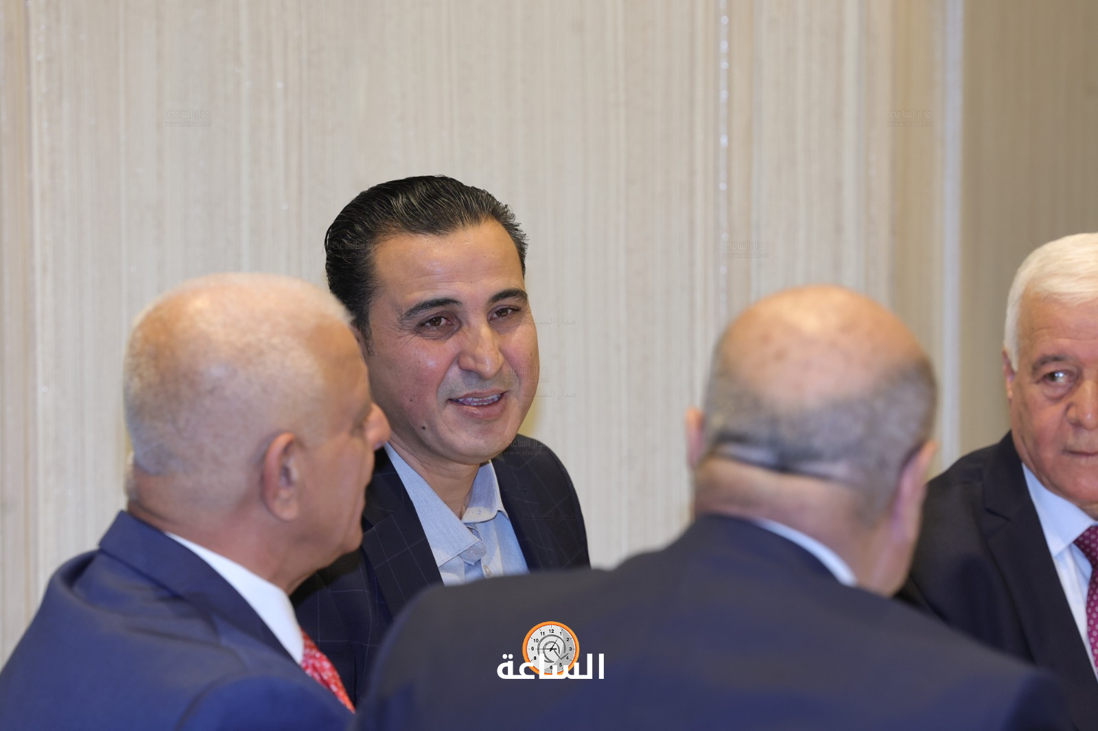 Madar Al-Saa Images 0.8199588780875531