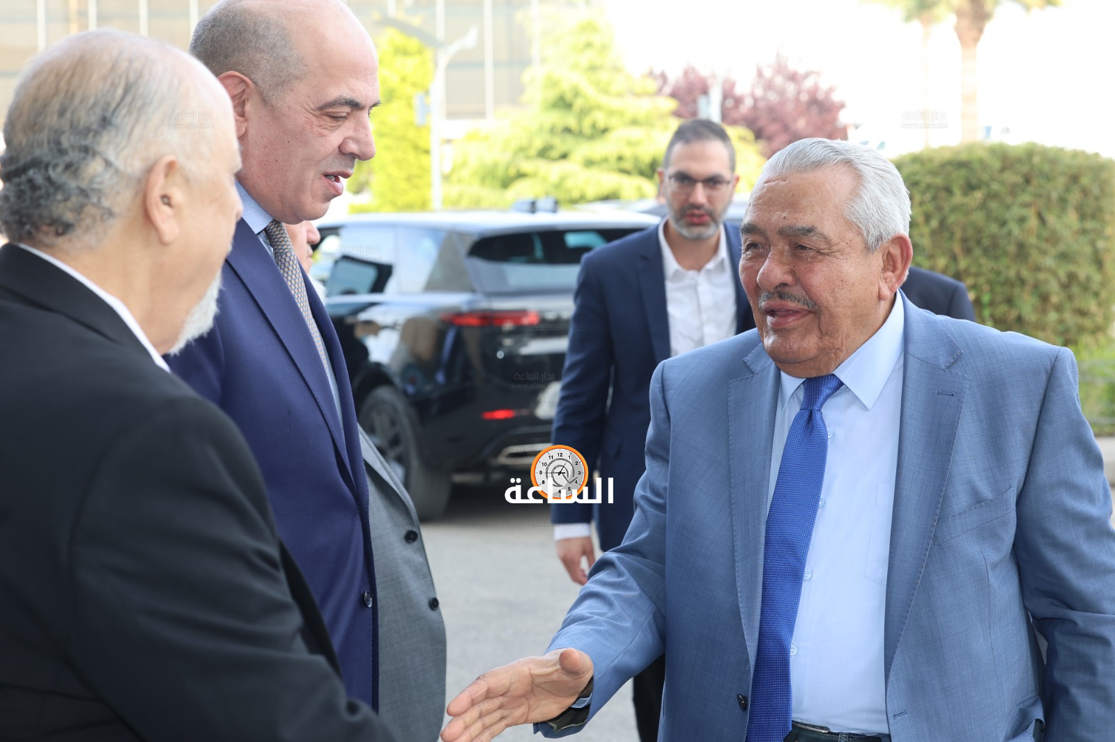 Madar Al-Saa Images 0.587015851420087