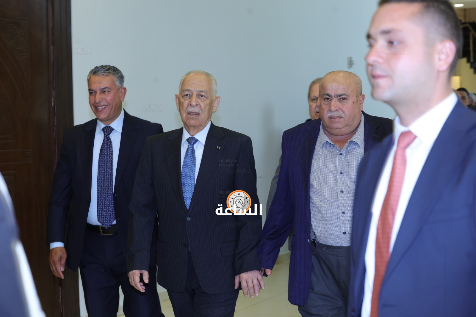 Madar Al-Saa Images 0.6036037299777388