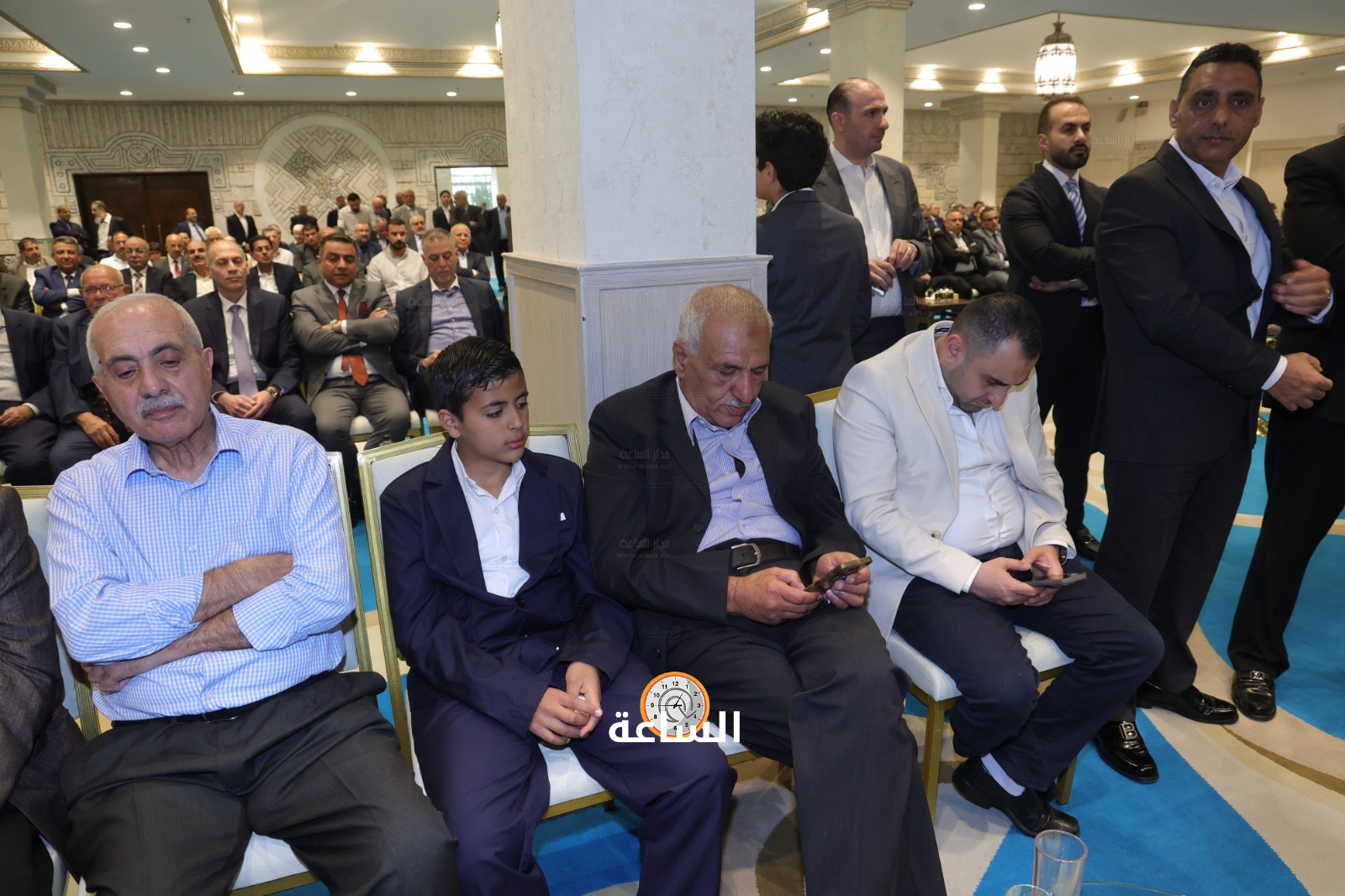 Madar Al-Saa Images 0.16894829057794825