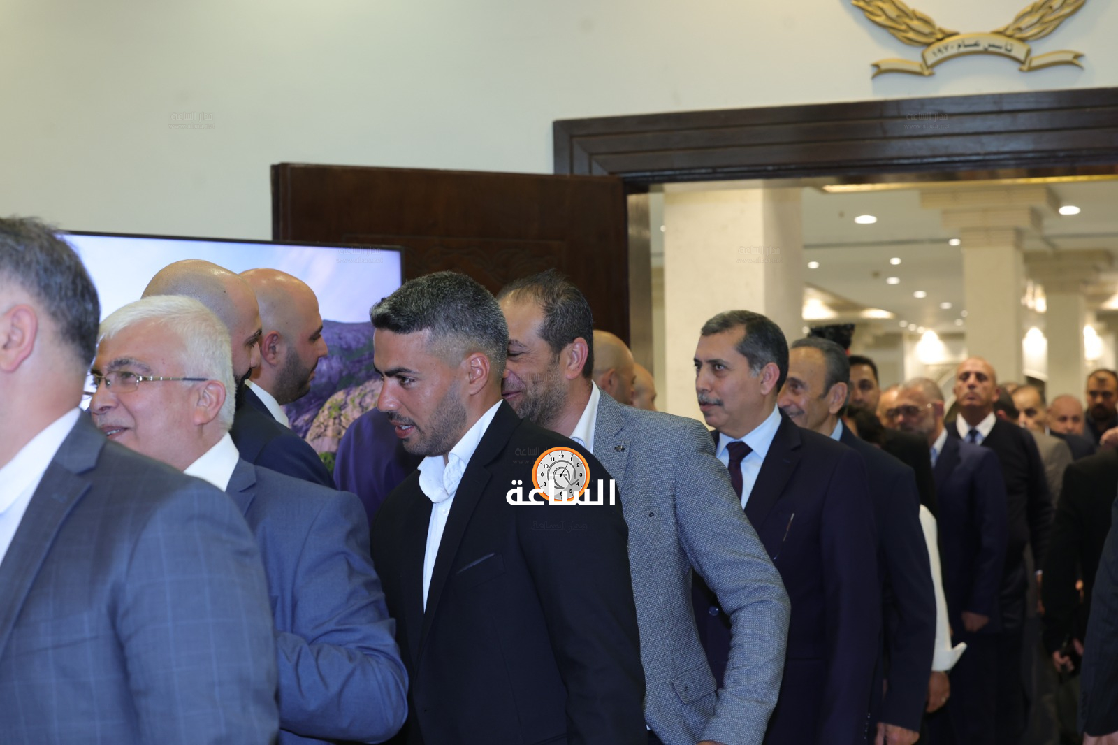 Madar Al-Saa Images 0.041801678117175056