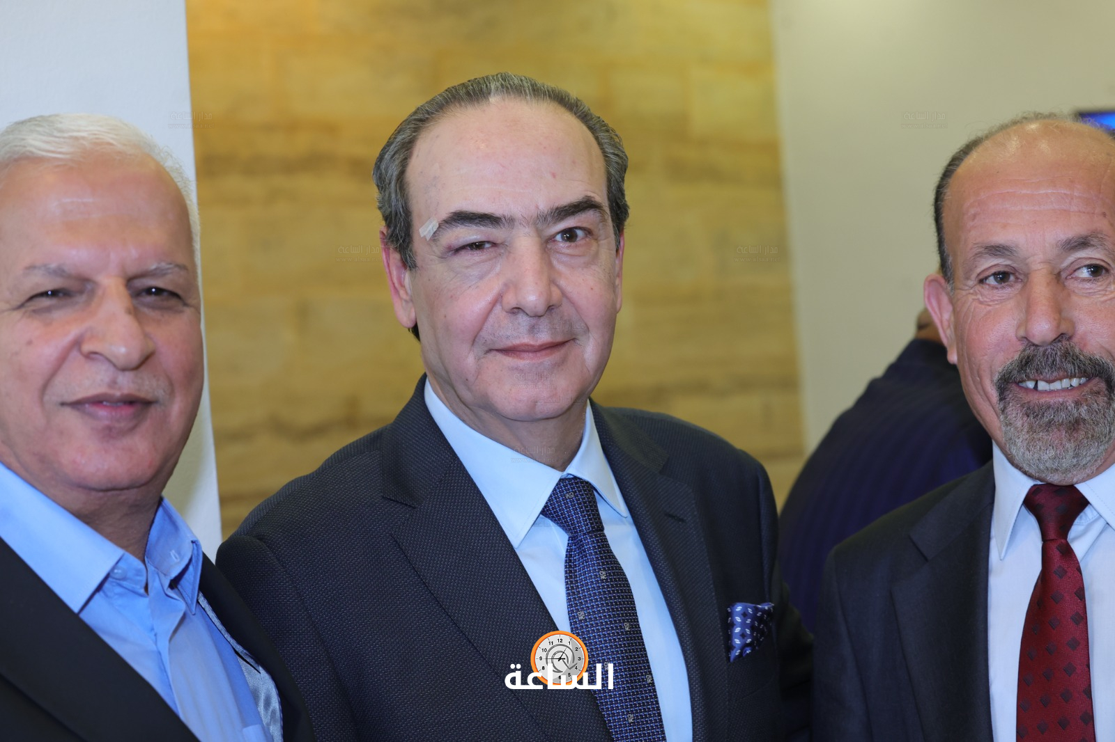 Madar Al-Saa Images 0.9951327265448942