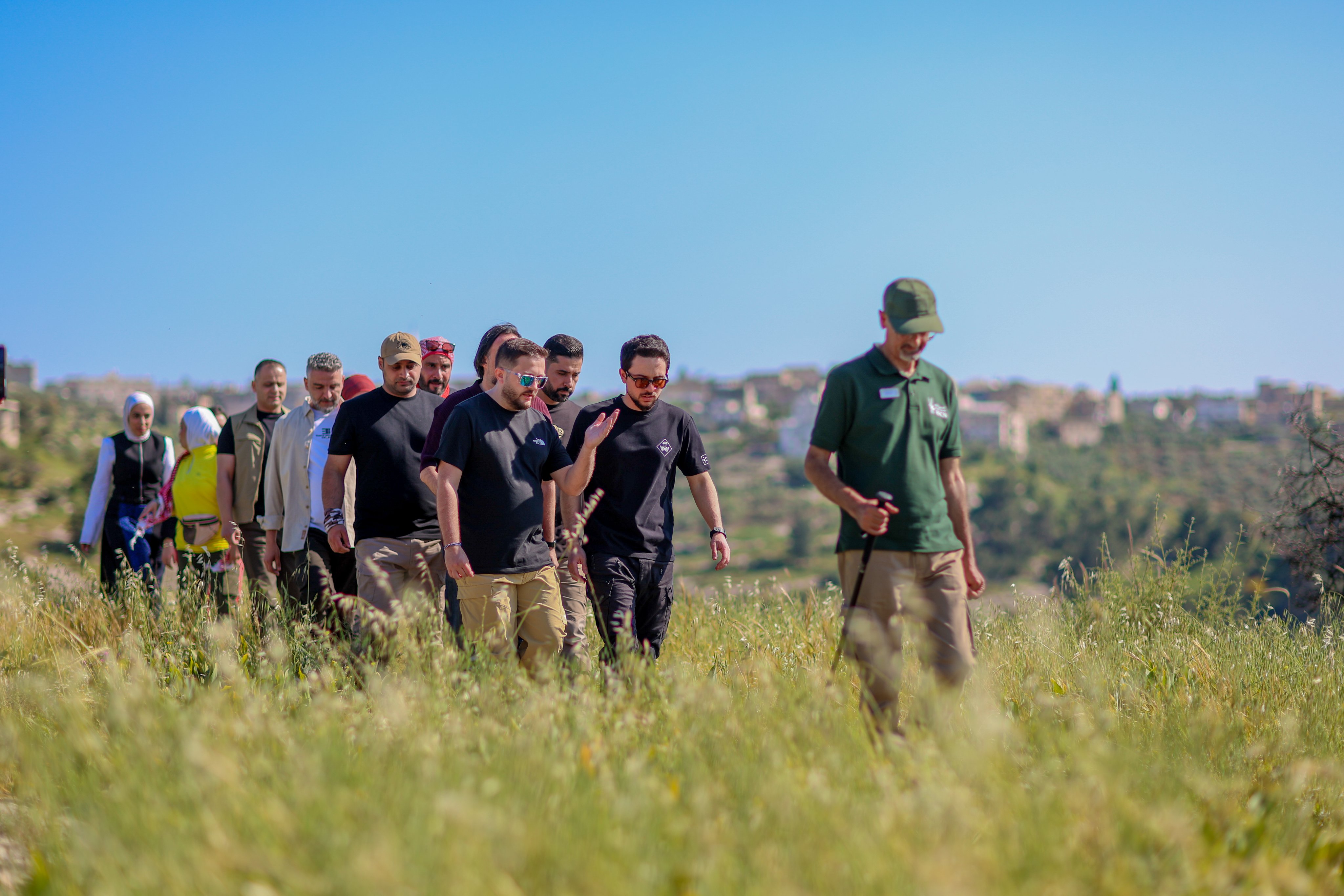 Madar Al-Saa Images 0.5219895268987681