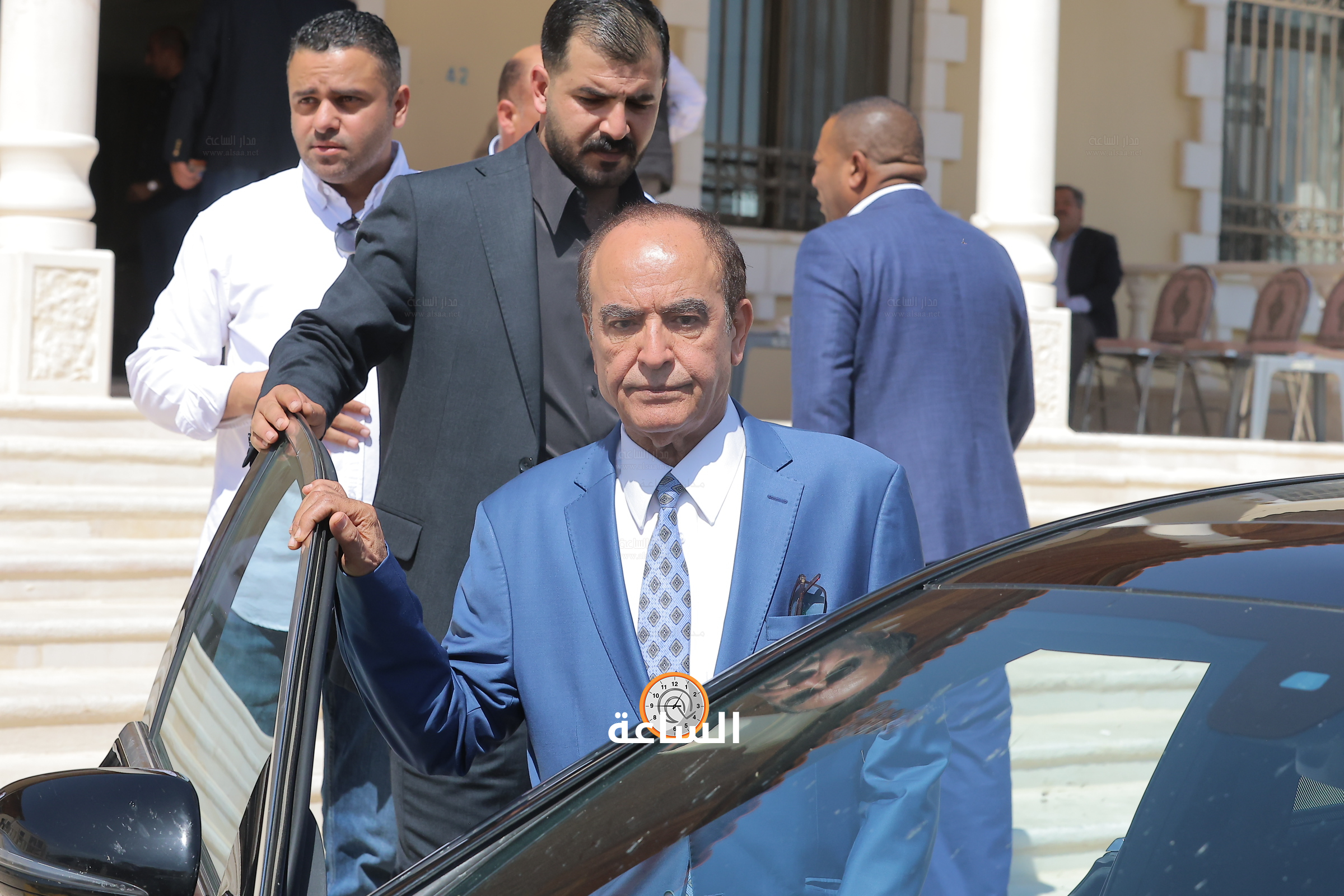 Madar Al-Saa Images 0.9492068955366088