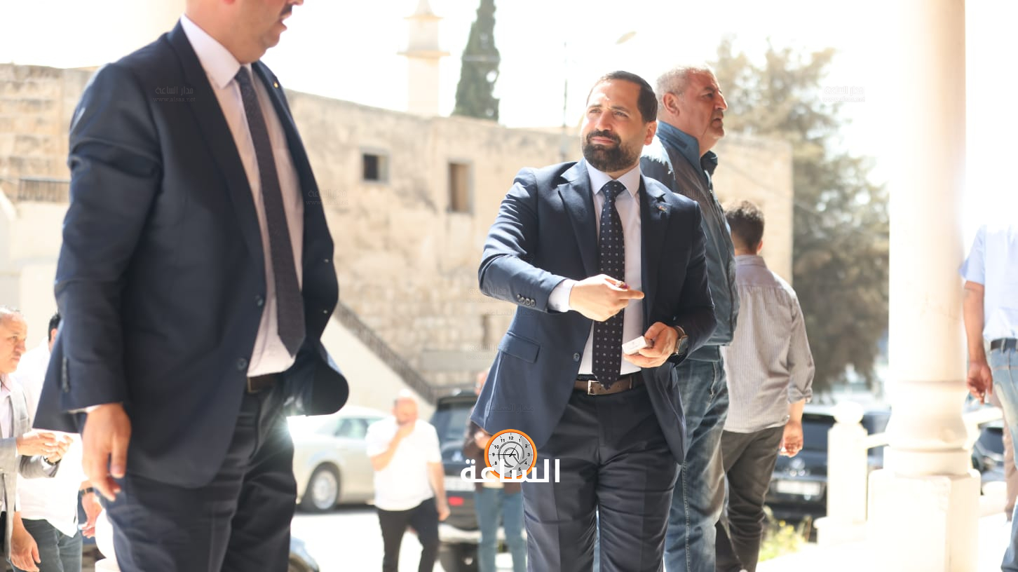 Madar Al-Saa Images 0.652641078857489