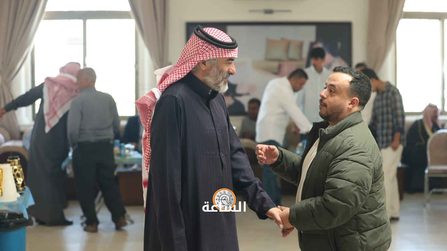 Madar Al-Saa Images 0.14593563172991442