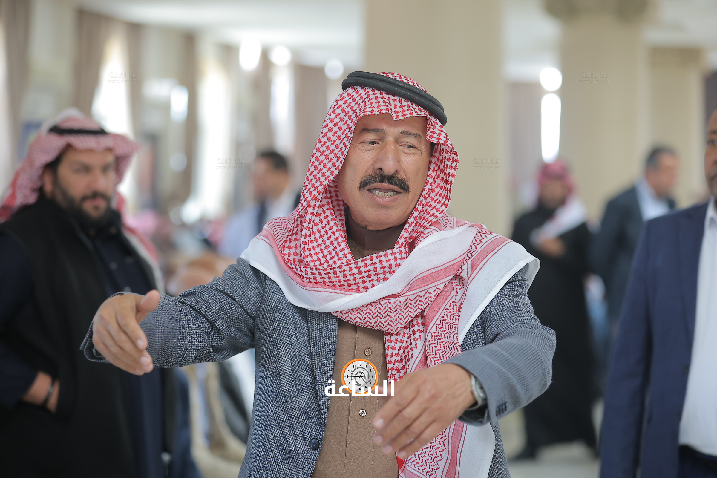 Madar Al-Saa Images 0.32514360741434467