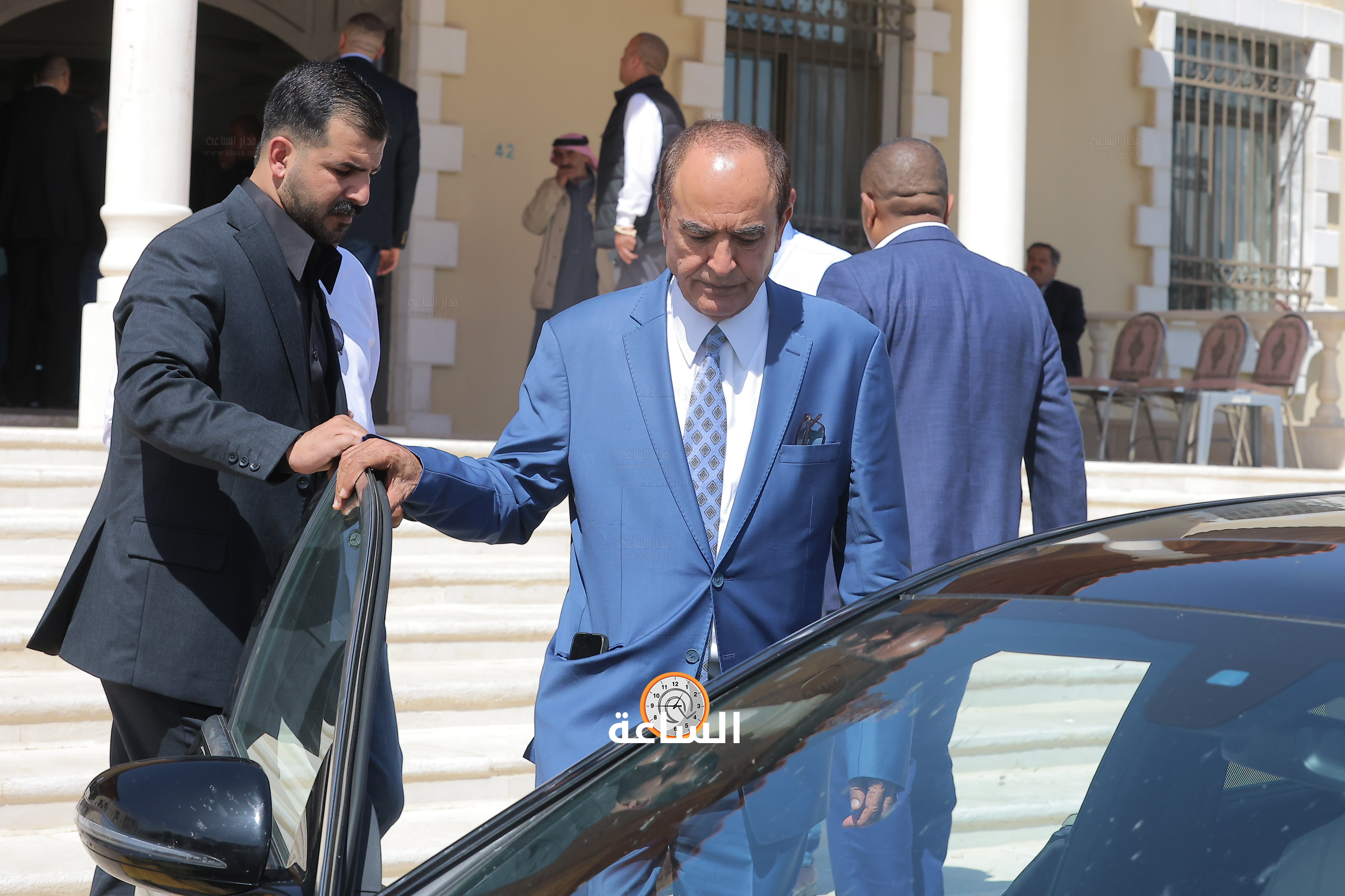 Madar Al-Saa Images 0.7885387289284028