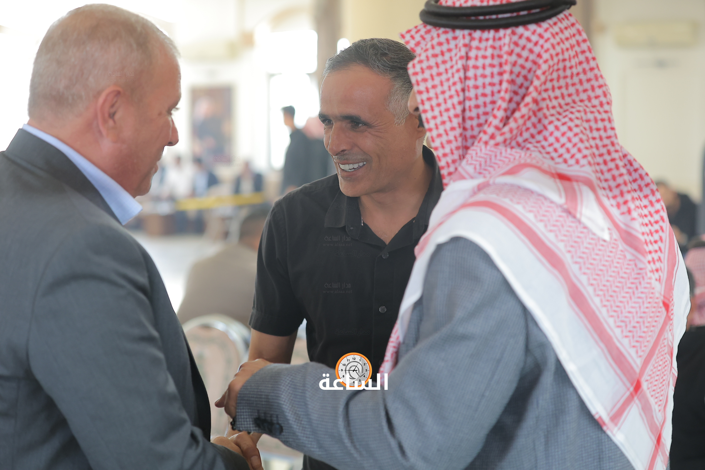 Madar Al-Saa Images 0.9843482381984003