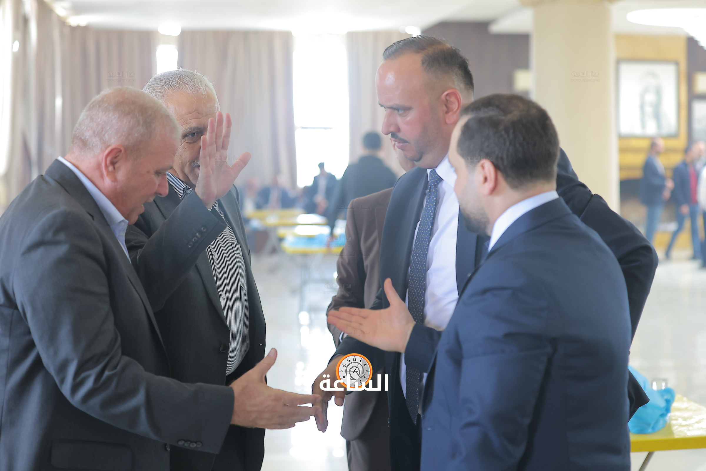 Madar Al-Saa Images 0.9458646877154105