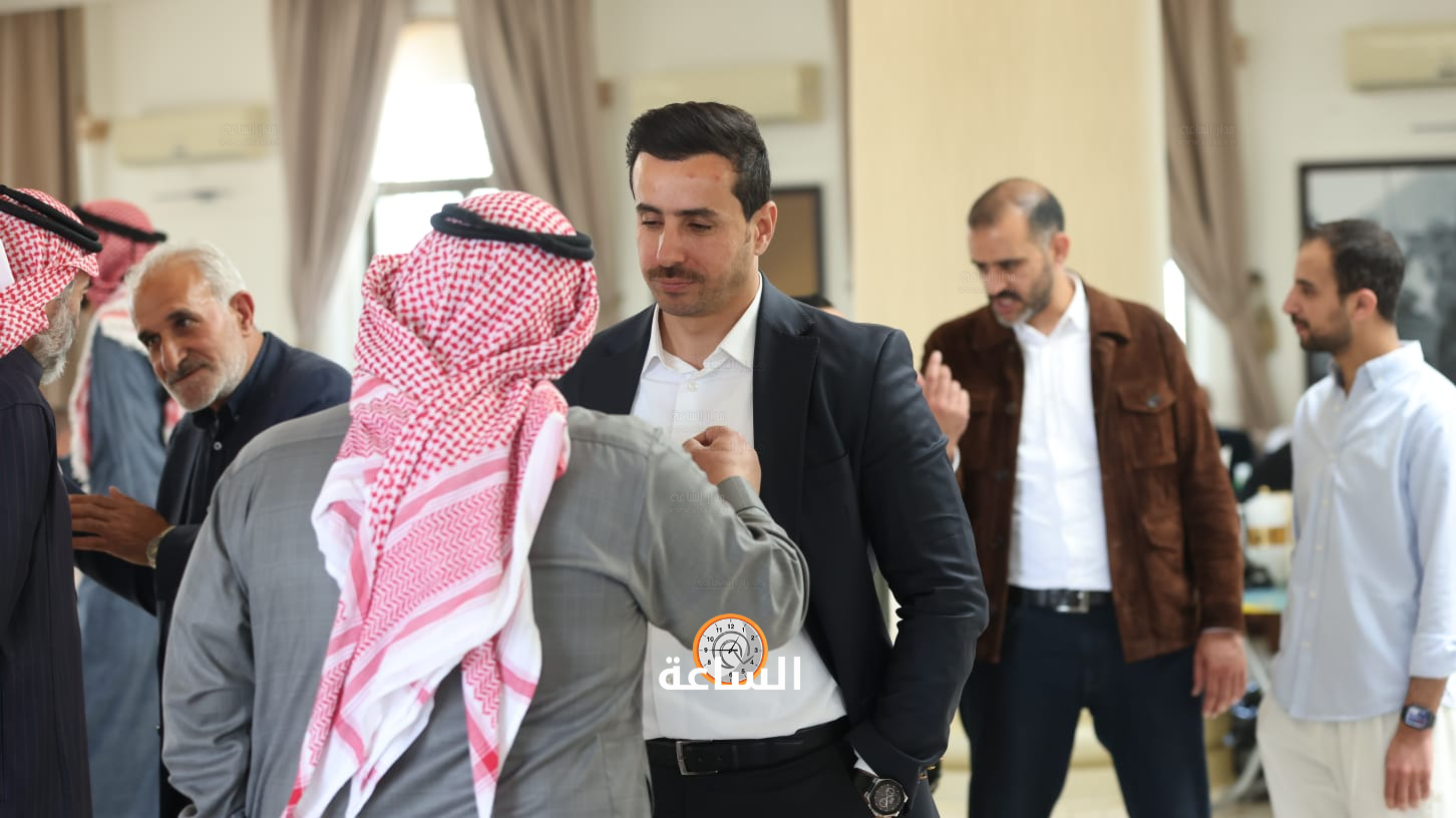 Madar Al-Saa Images 0.41259832753992065