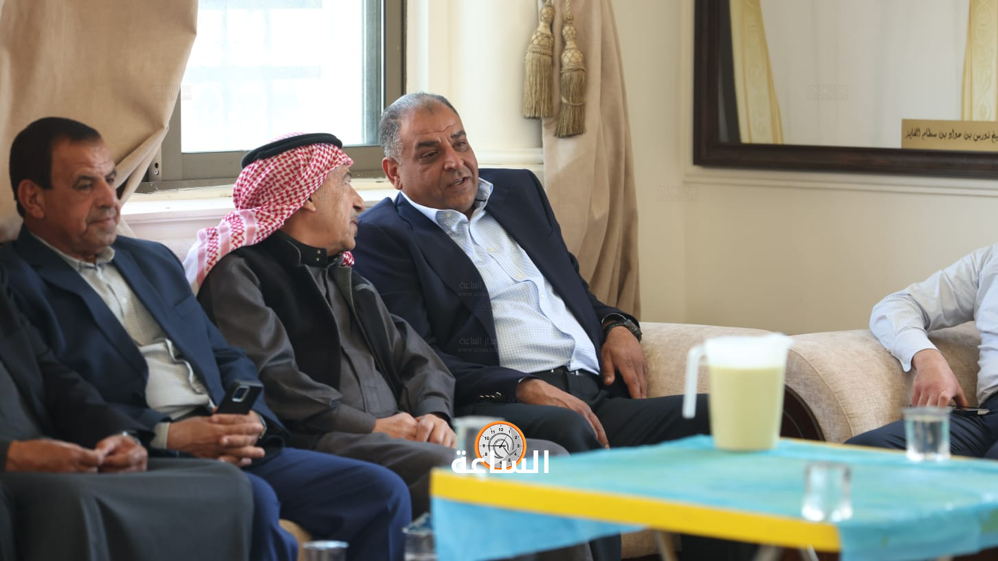 Madar Al-Saa Images 0.9764735724497482