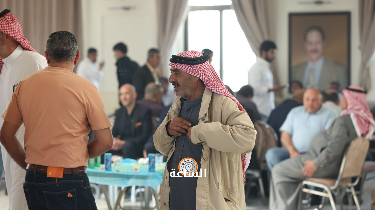 Madar Al-Saa Images 0.4345687271188614