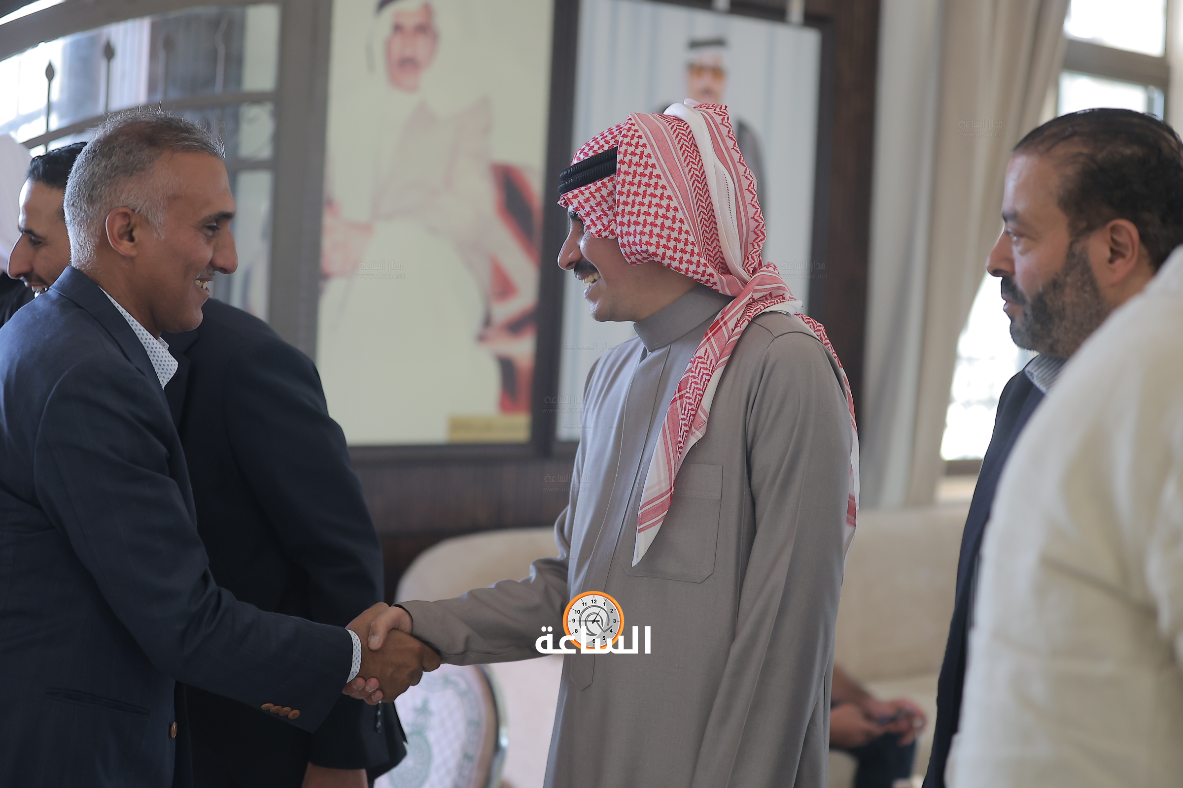 Madar Al-Saa Images 0.09901542284121856