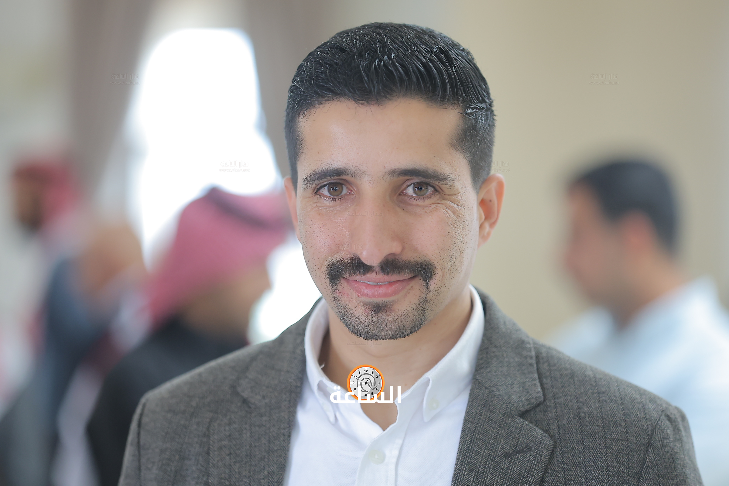 Madar Al-Saa Images 0.040438712655962106