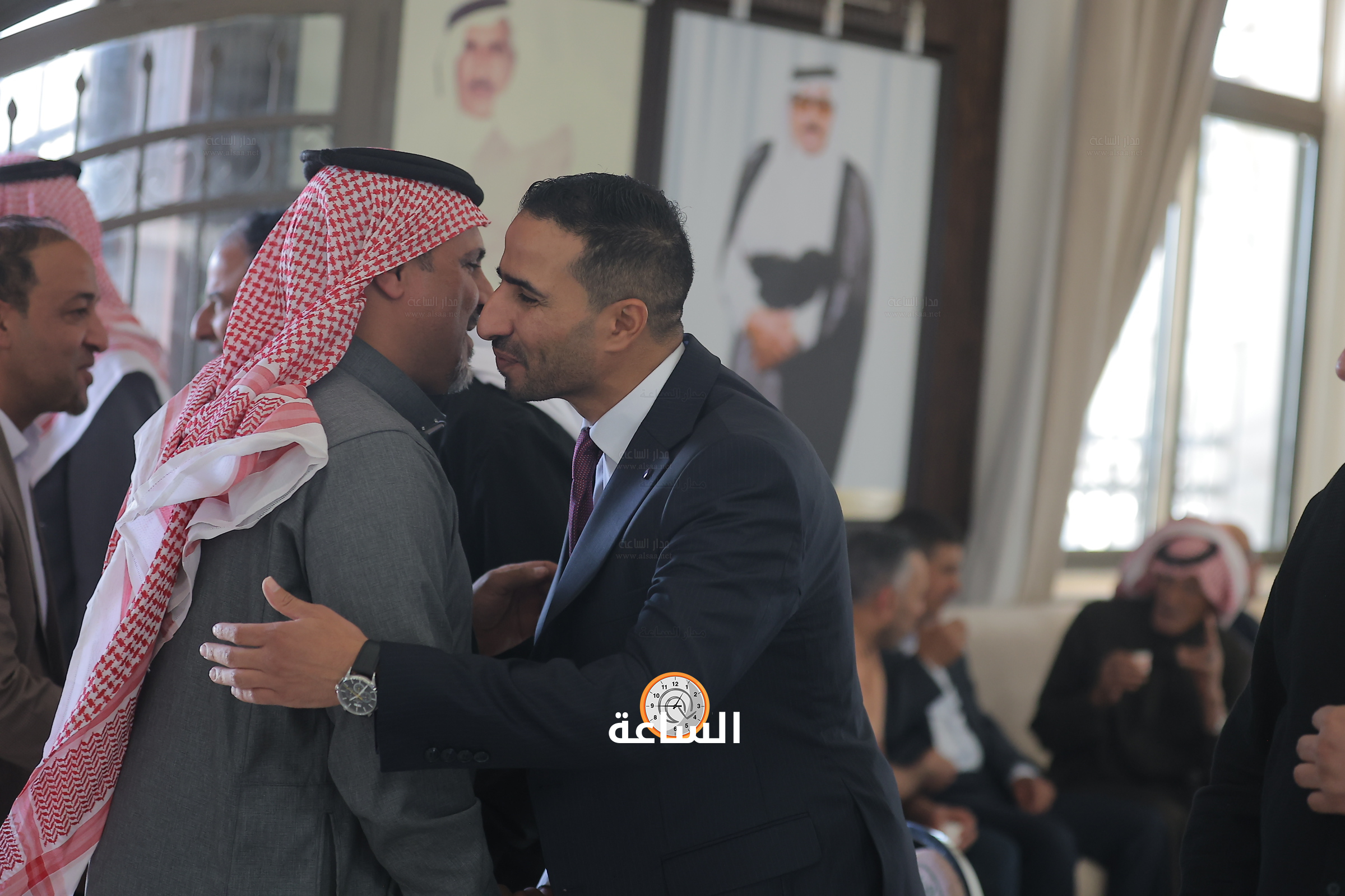 Madar Al-Saa Images 0.6446368189594481