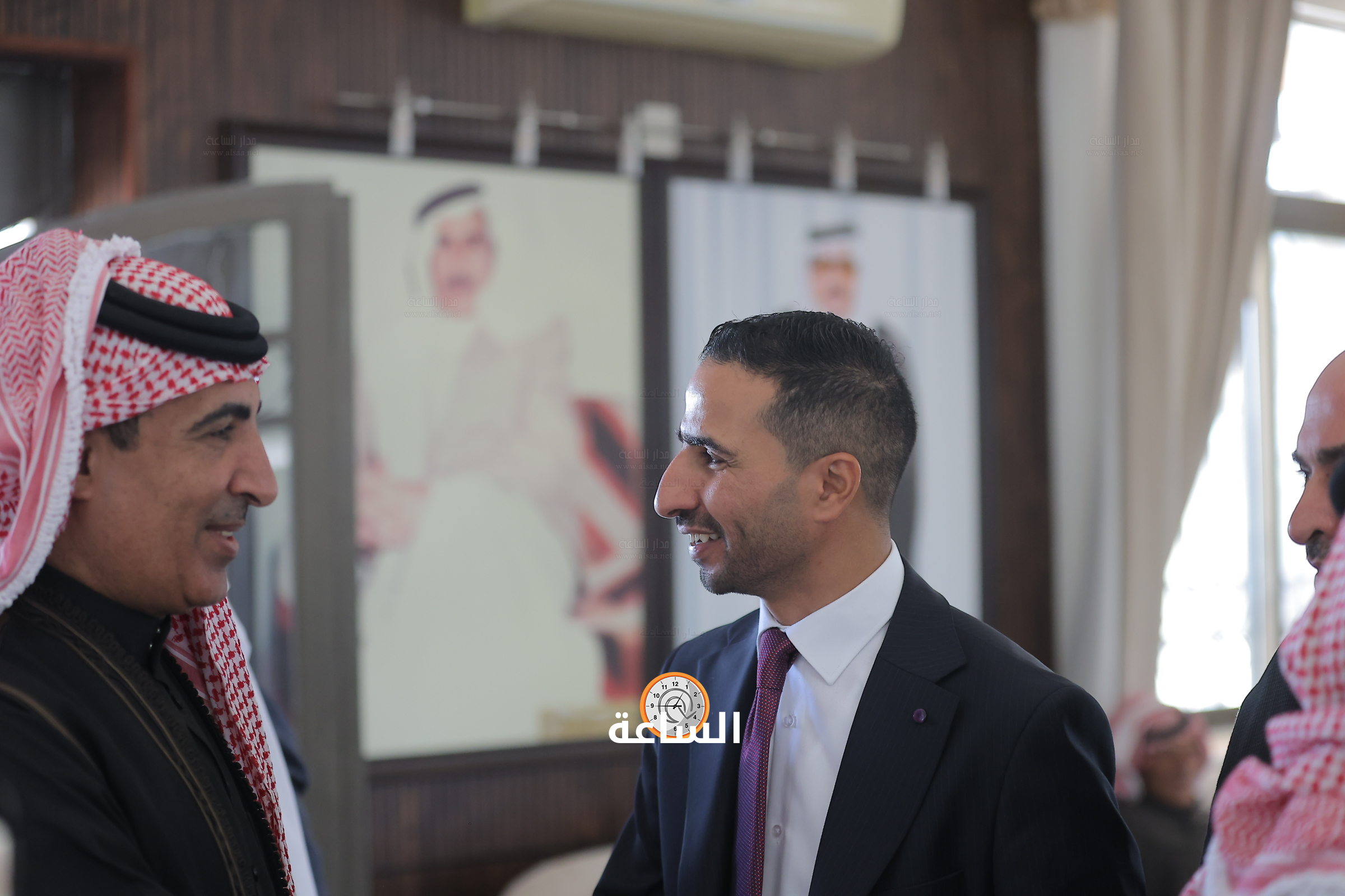 Madar Al-Saa Images 0.9761166651659096